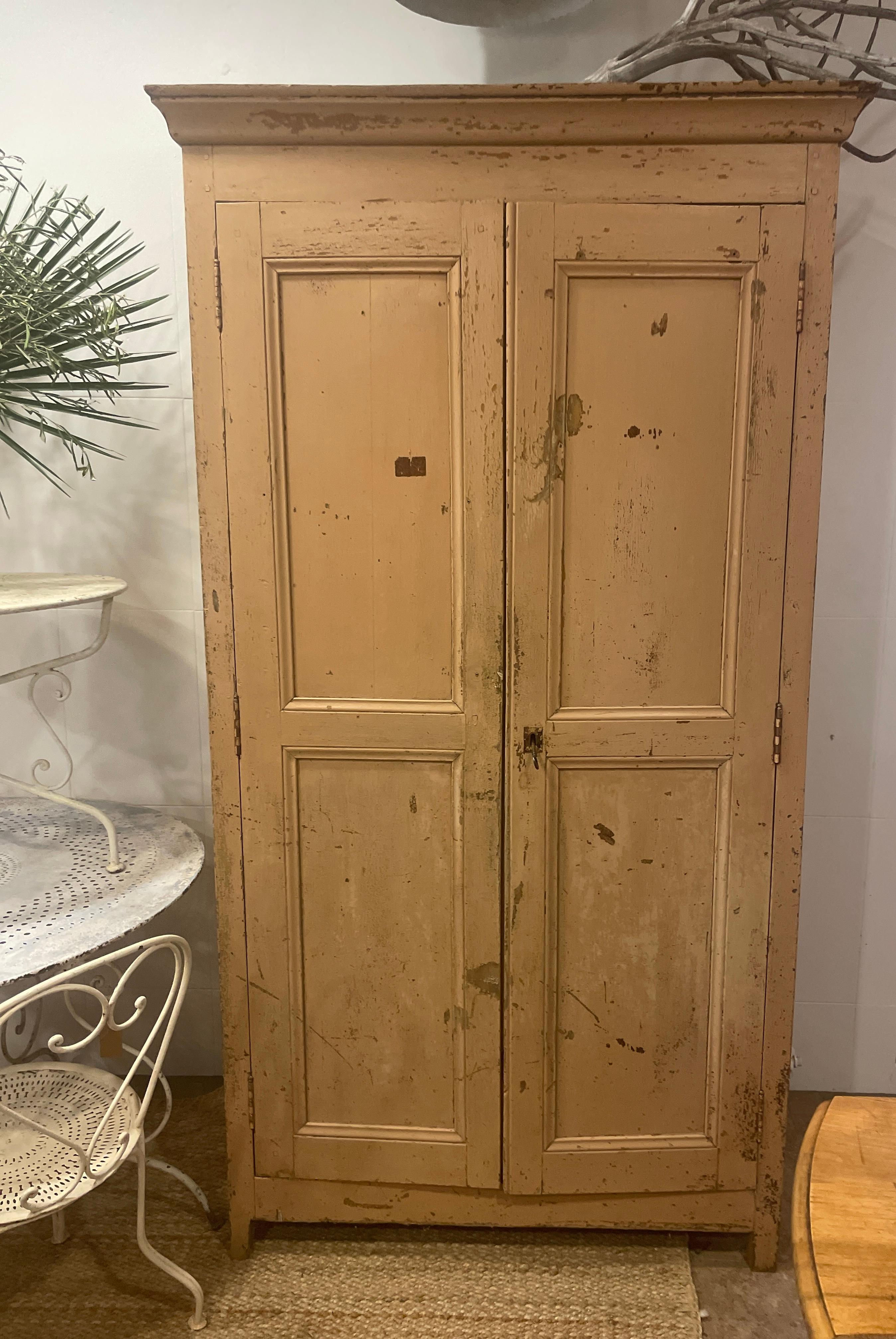 Francese Credenza antica di provincia francese in vendita