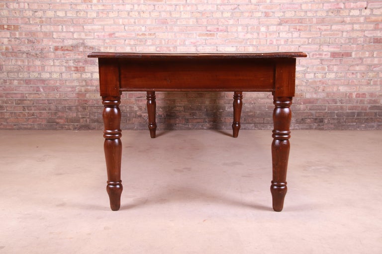 Antique French Provincial Elm Wood Harvest Farm Table With Drawers, Circa 1900 For Sale 7