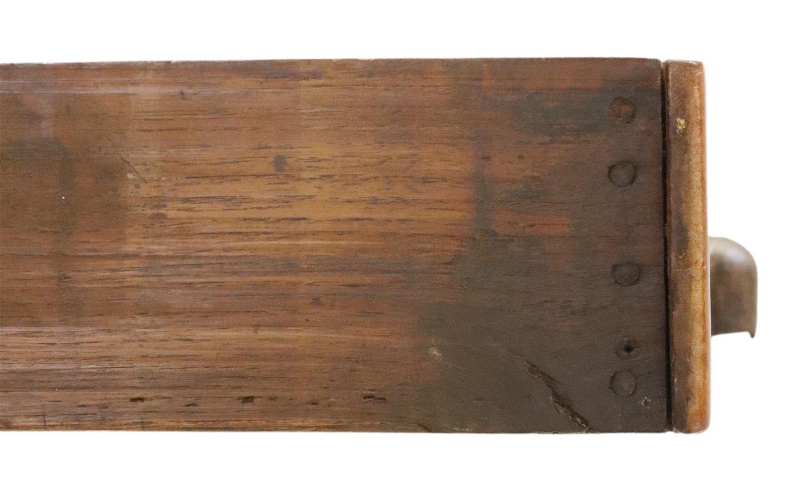 Français Ancienne table de ferme provinciale française en bois fruitier en vente