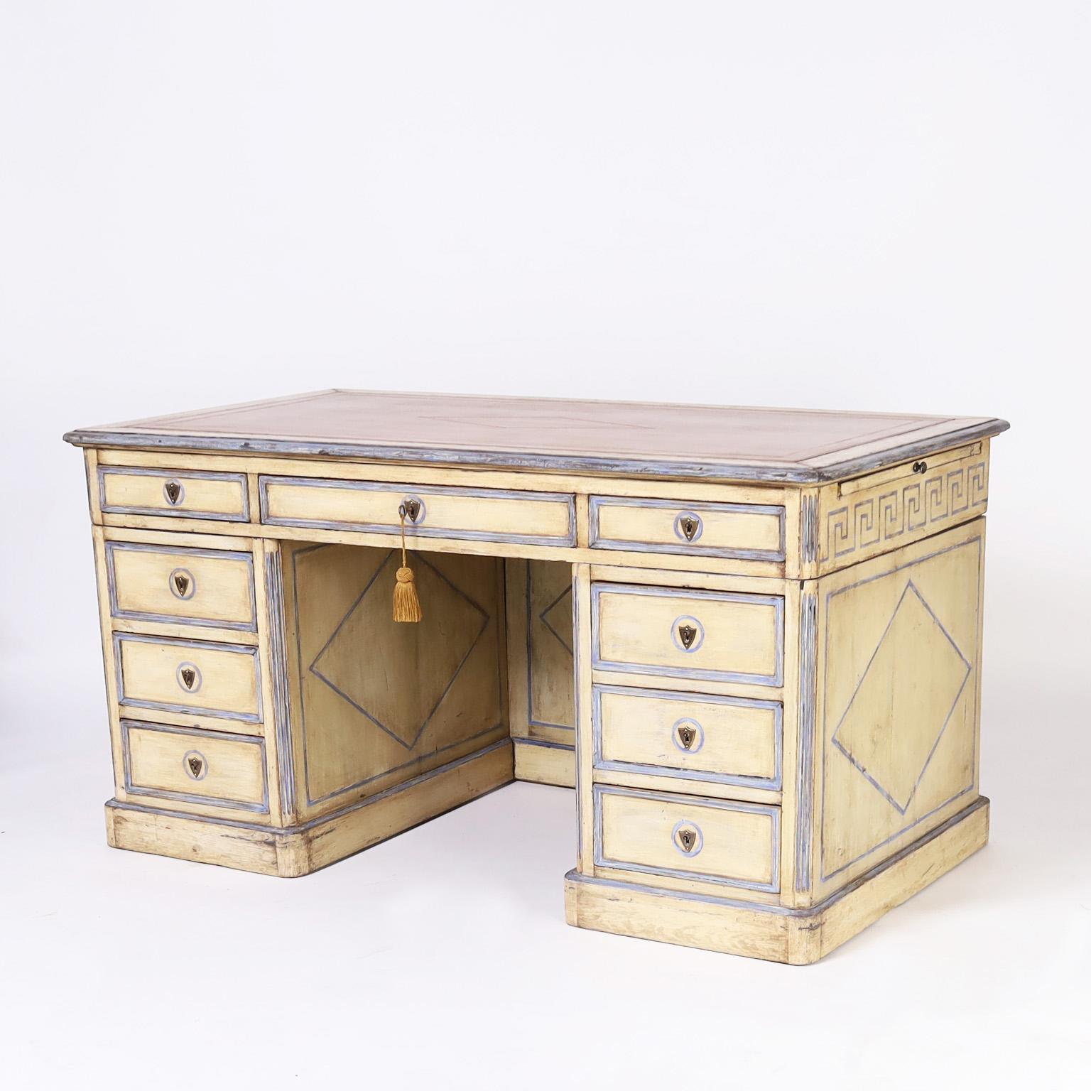 bureau blanc ancien