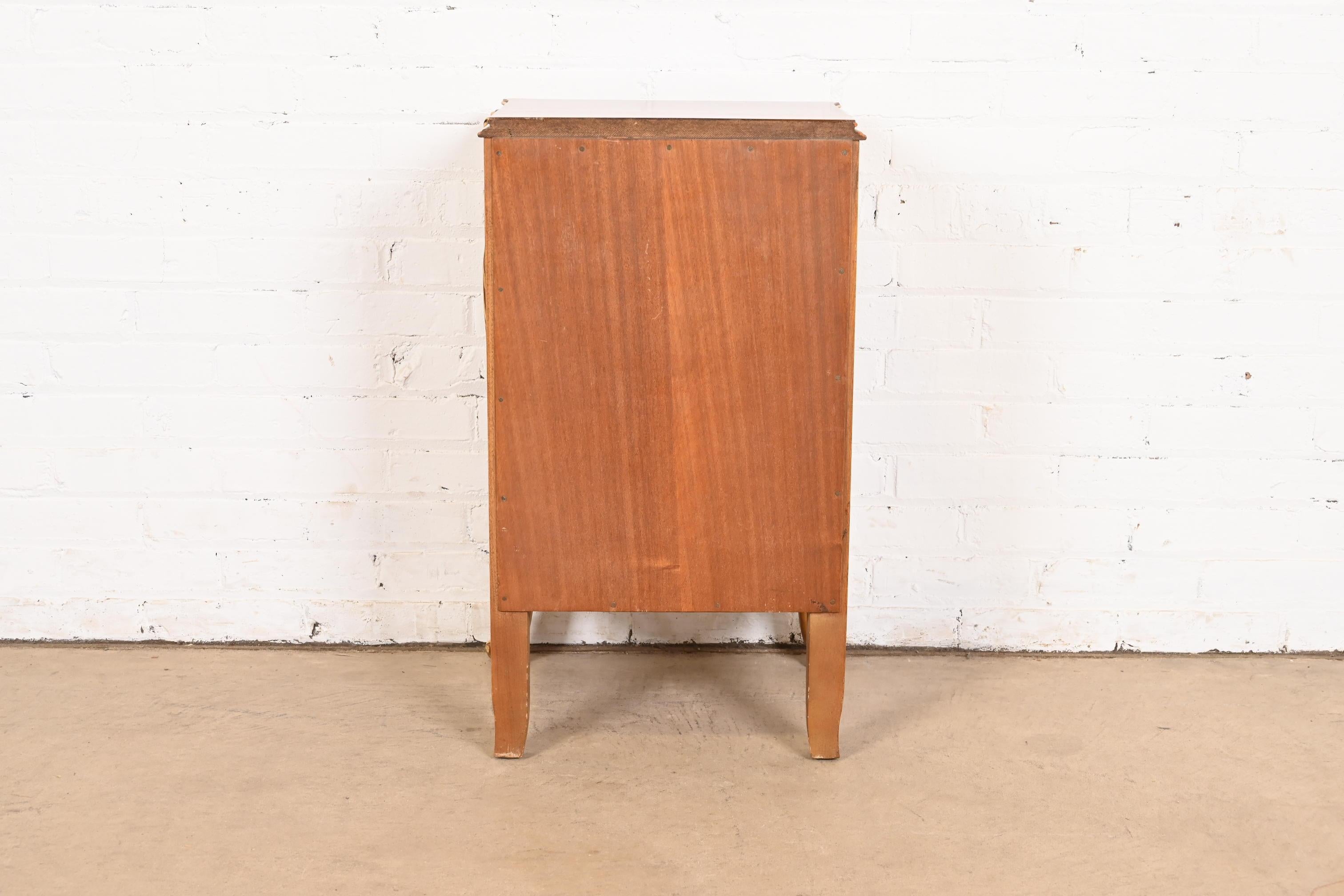 Antique French Provincial Louis XV Walnut and Parcel Painted Nightstand, 1920s For Sale 7