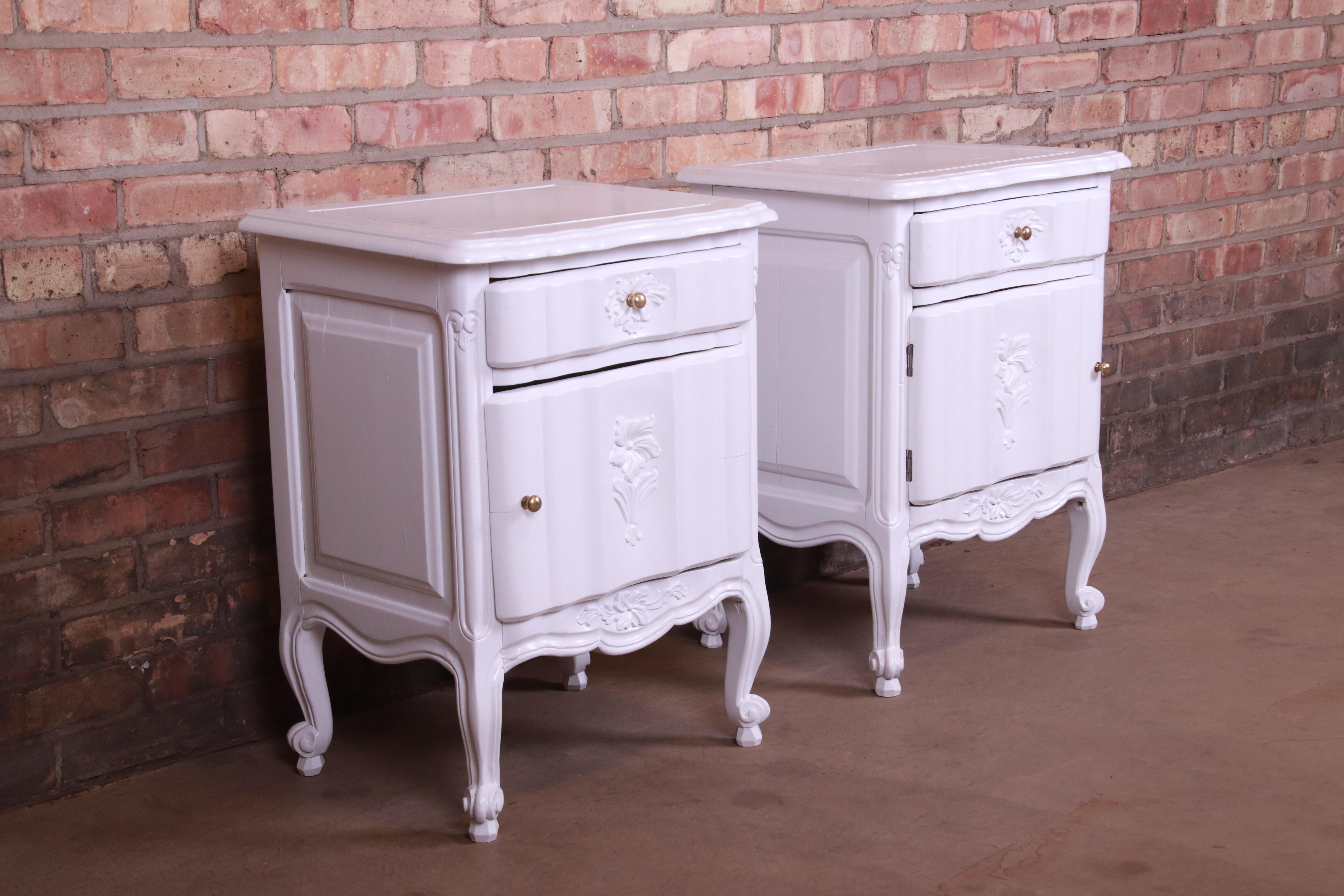 Wood Antique French Provincial Louis XV White Lacquered Nightstands, Newly Refinished