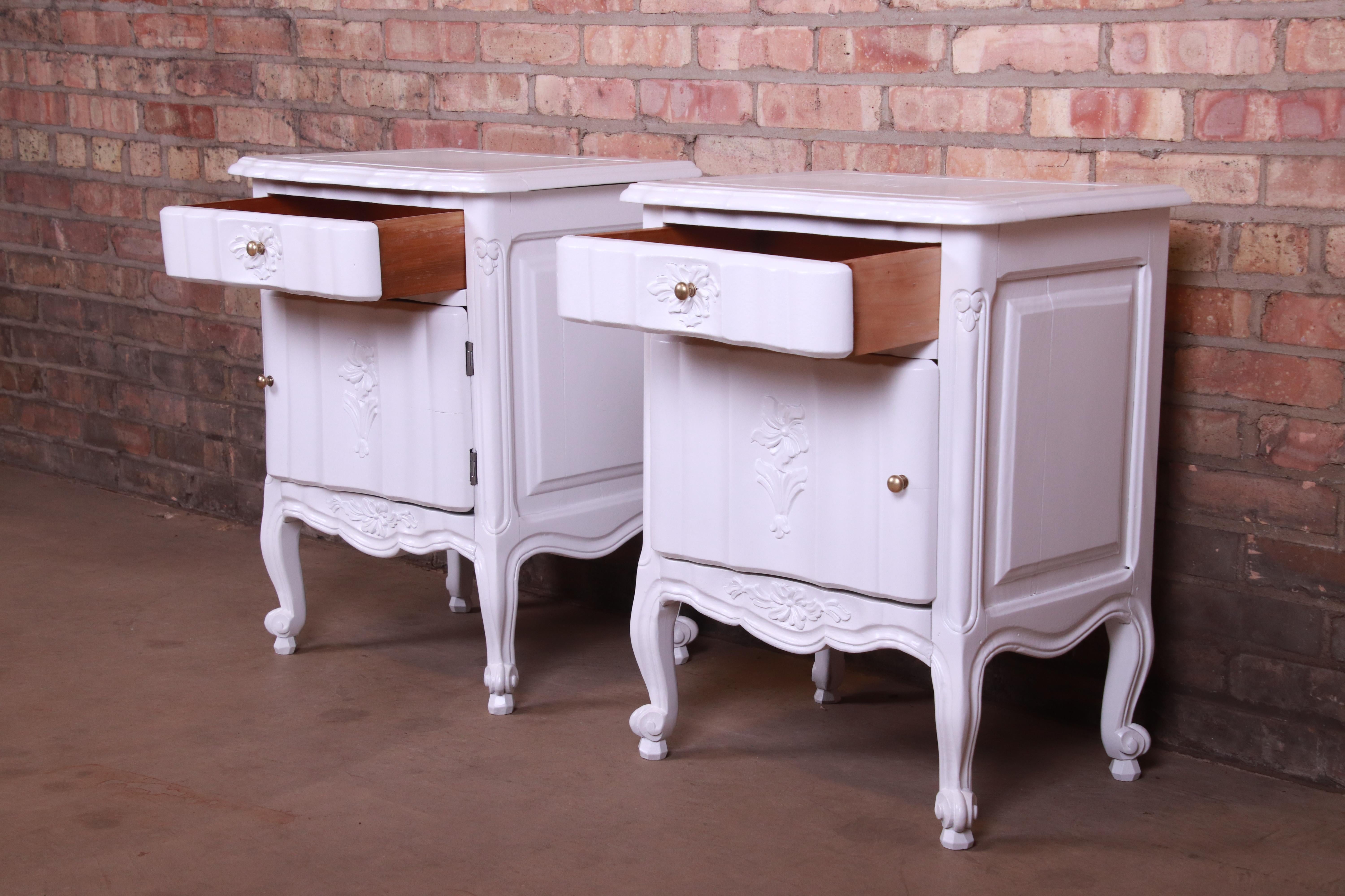 Antique French Provincial Louis XV White Lacquered Nightstands, Newly Refinished 2