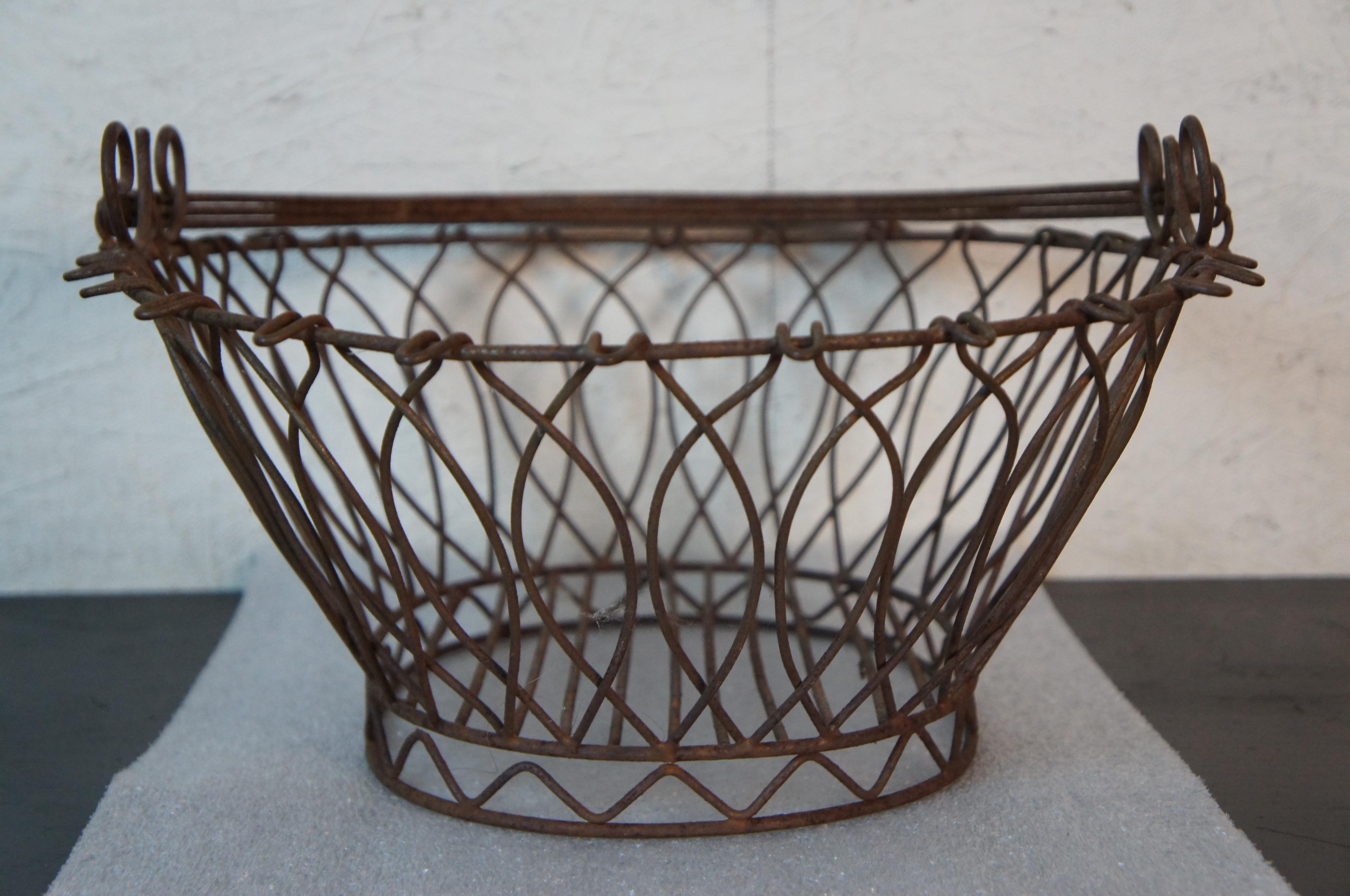 20th Century Antique French Provincial Ornate Country Farmhouse Wire Harvest Basket