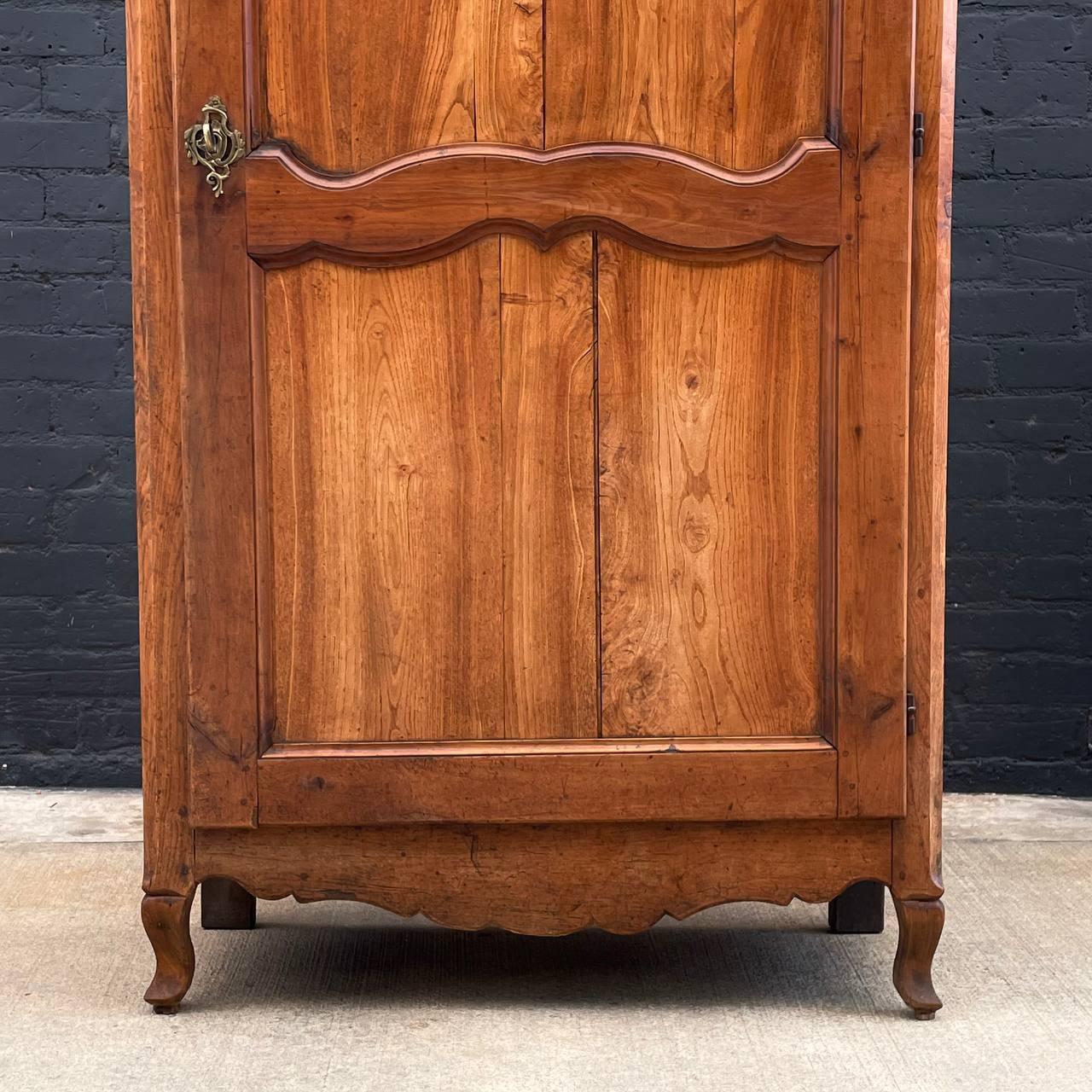 Antique French Provincial Solid Wood Armoire with Key For Sale 6