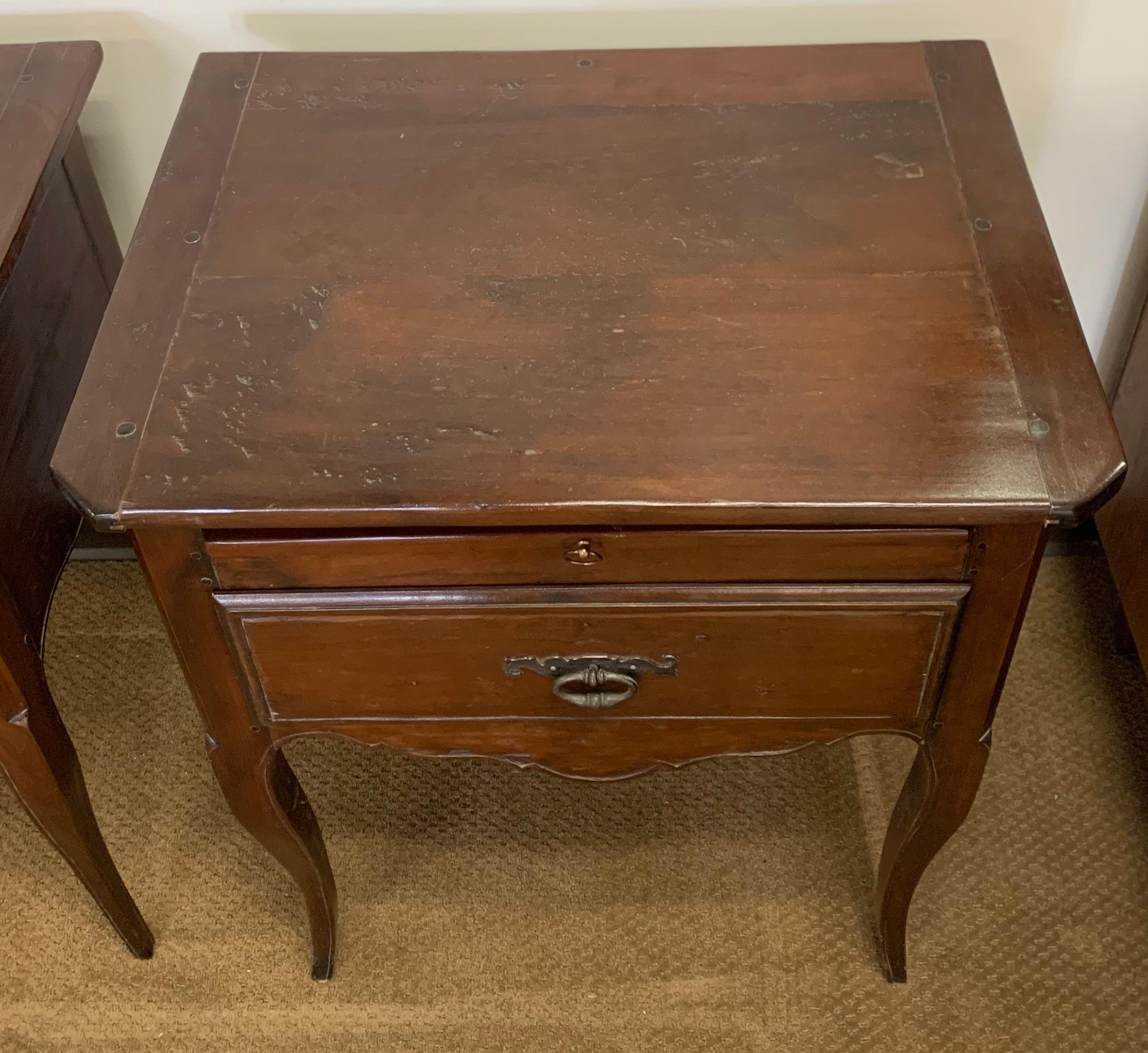 Antique French Provincial Style Walnut End Tables Nightstands 1