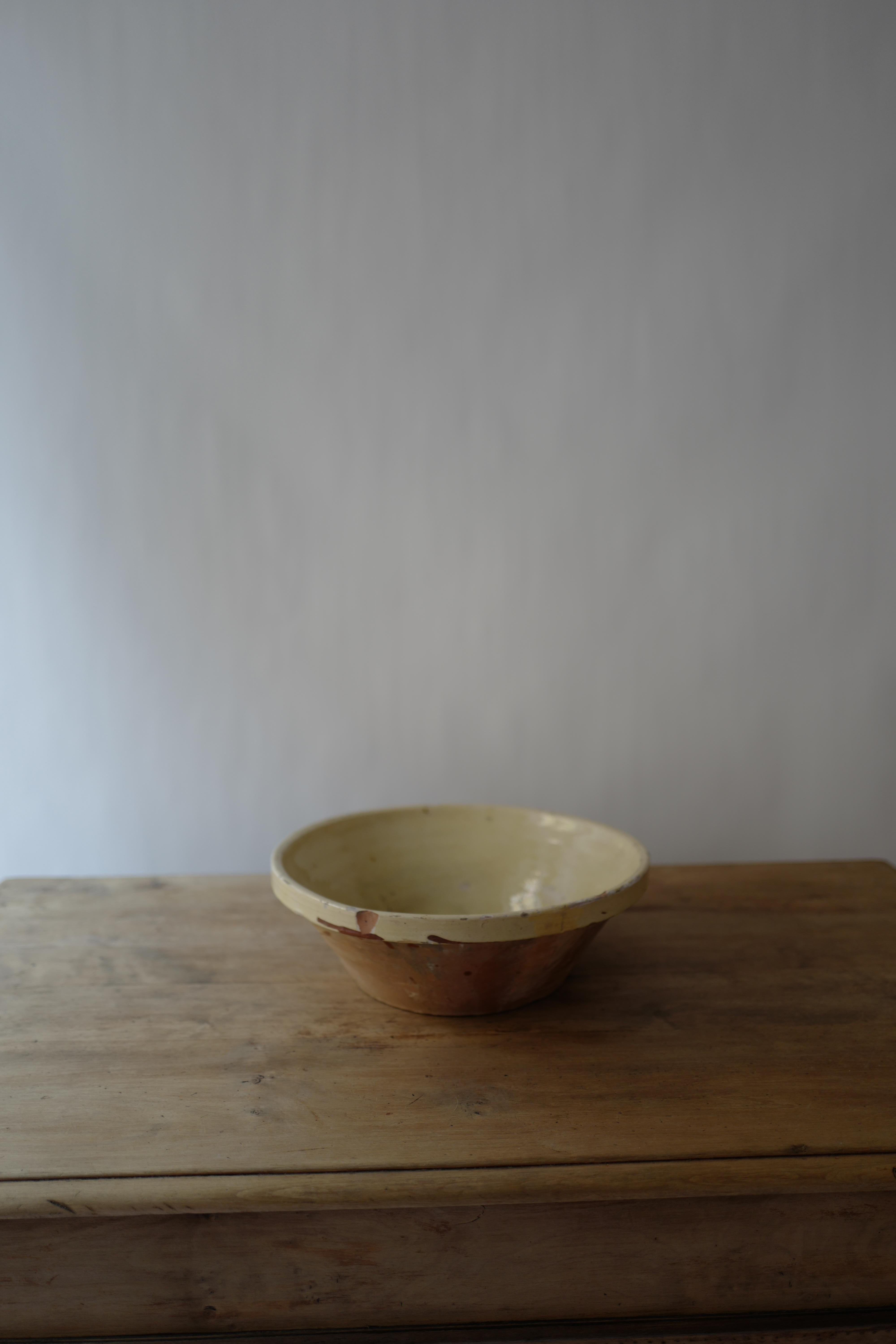 19th Century Yellow French Terracotta Tian Bowl Provincial For Sale 2
