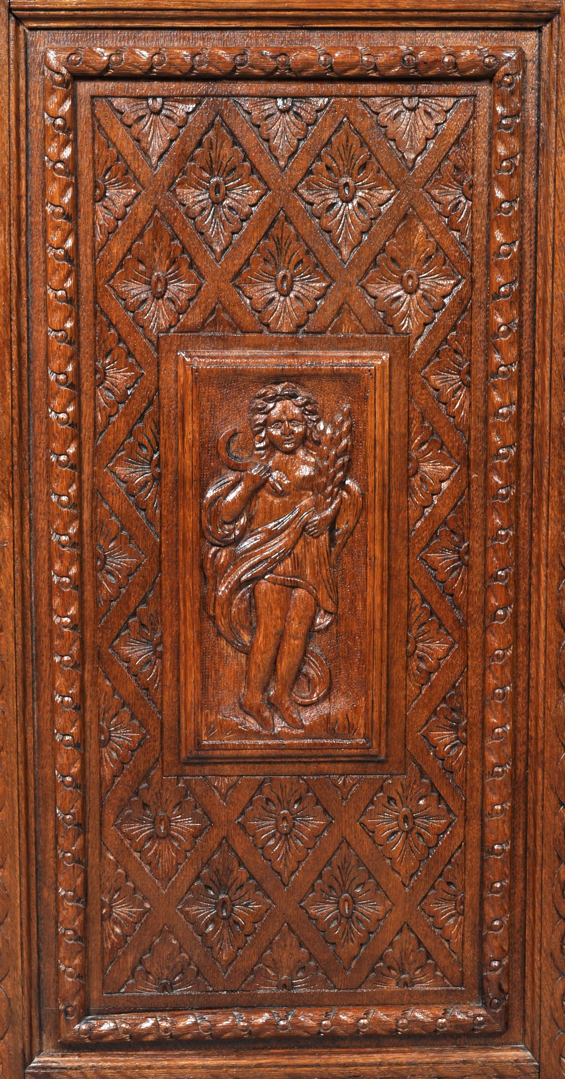 Antique French Baroque Carved Oak Corner Cabinet, circa 1780 6