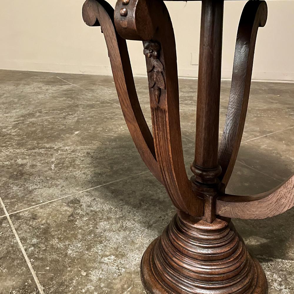Antique French Quatrefoil Pedestal Table ~ End Table For Sale 6
