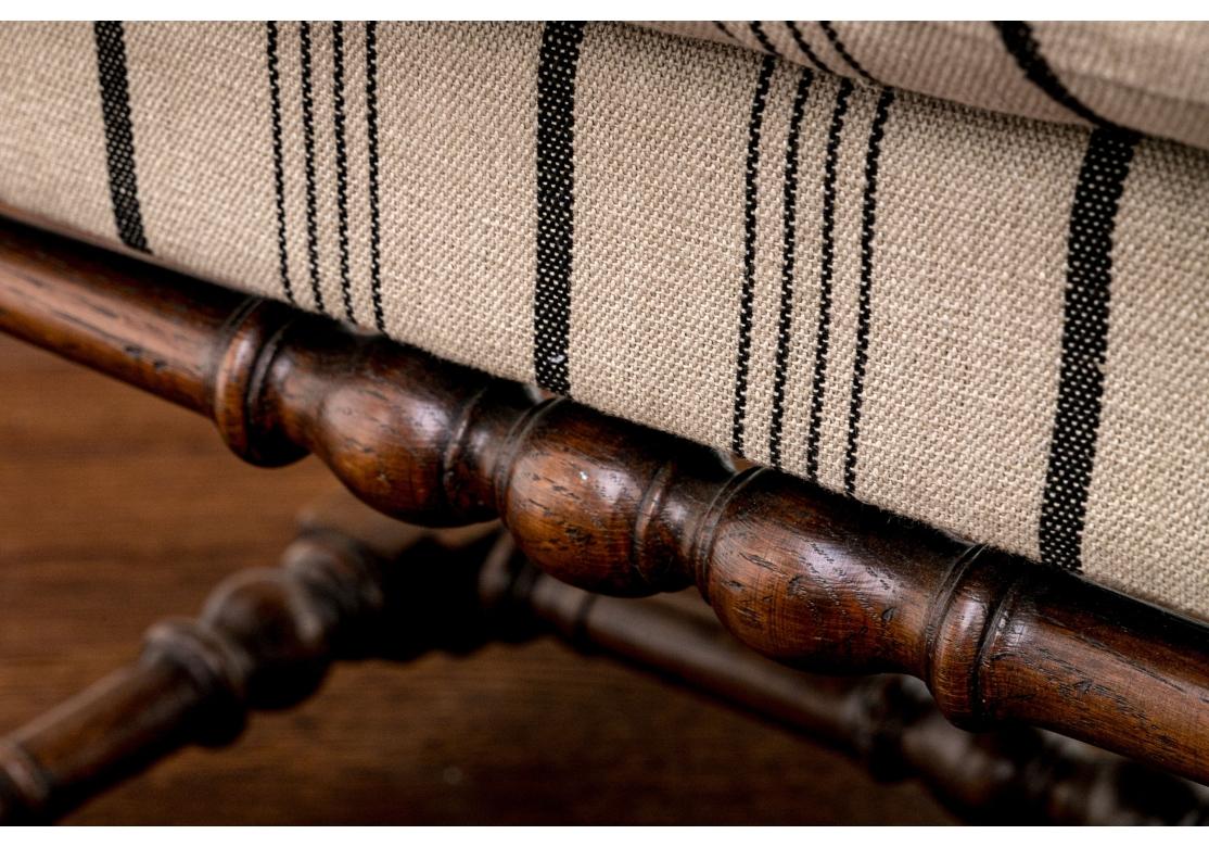 Fauteuil inclinable français ancien avec quincaillerie de réglage en fer en vente 1