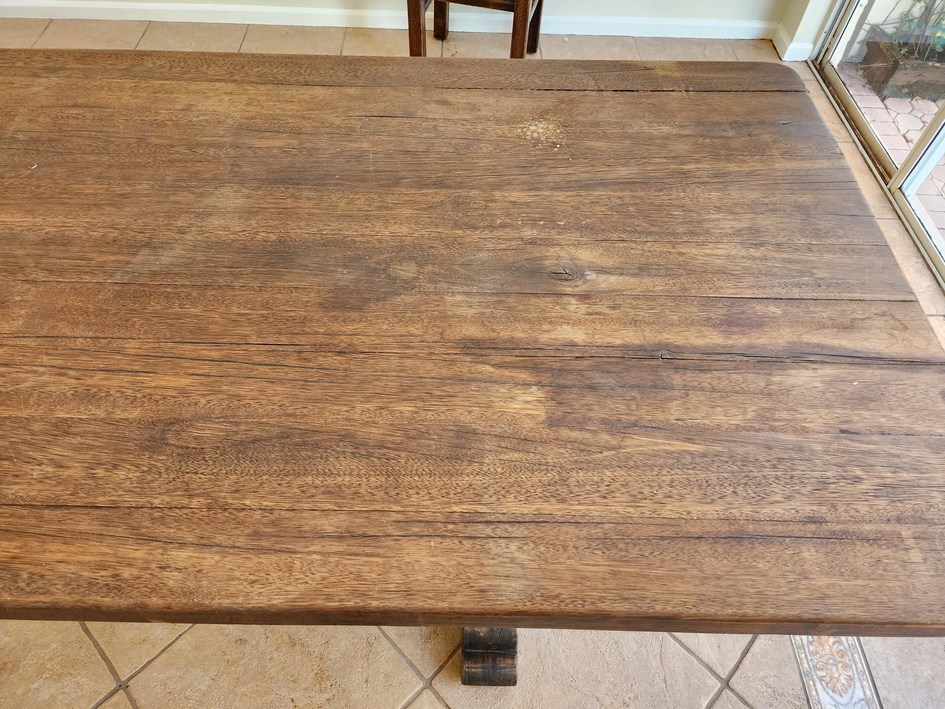 Ancienne table à manger de réfectoire française de 16 pieds en vente 5