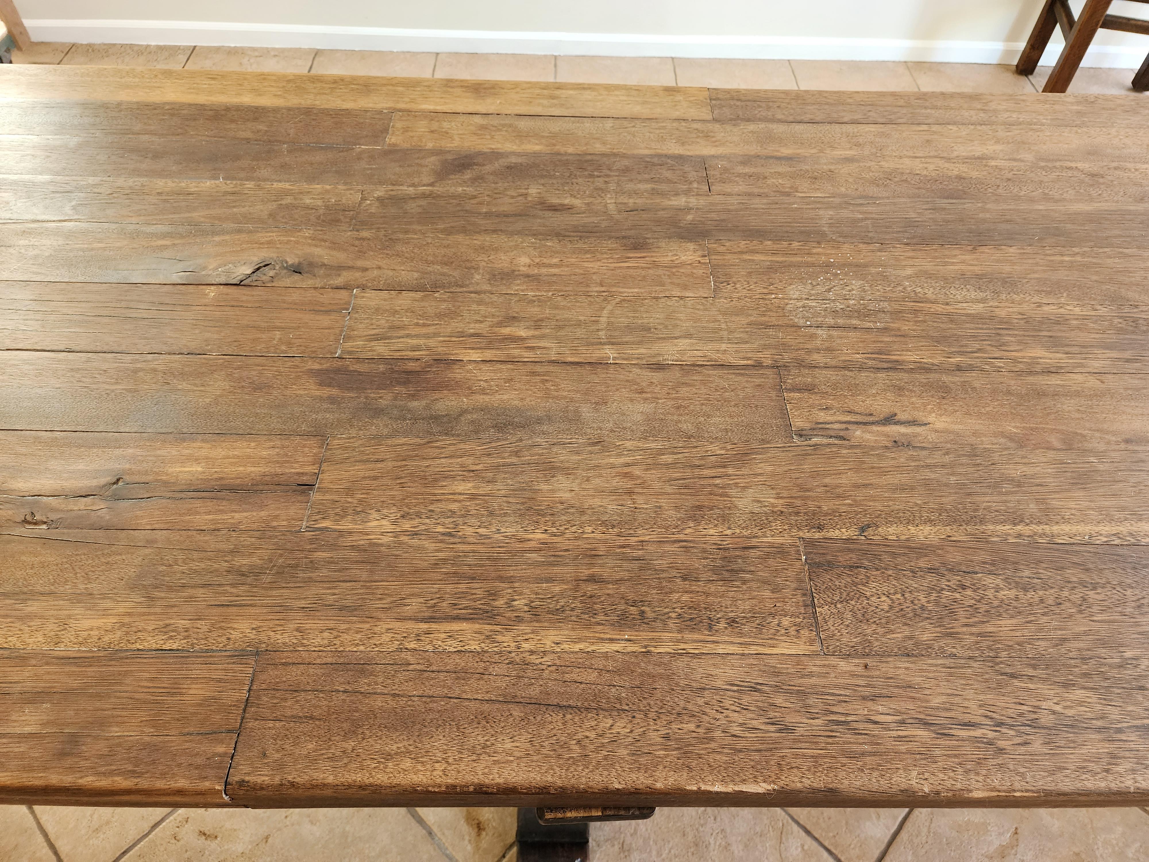 Ancienne table à manger de réfectoire française de 16 pieds en vente 7