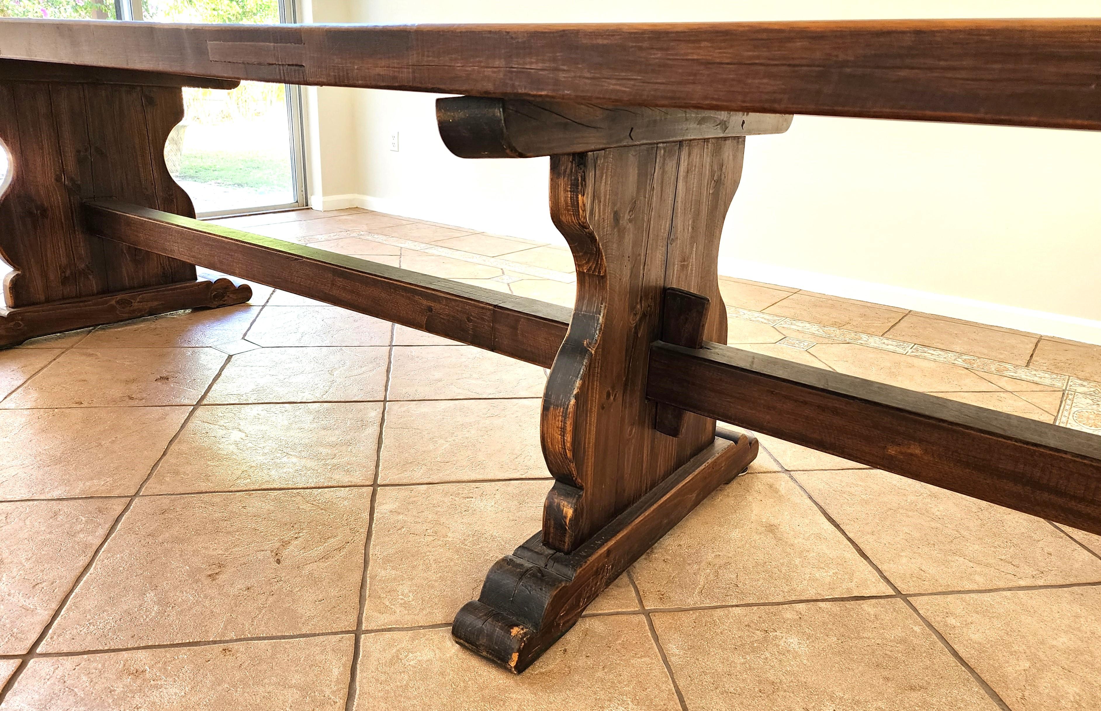 Chêne Ancienne table à manger de réfectoire française de 16 pieds en vente