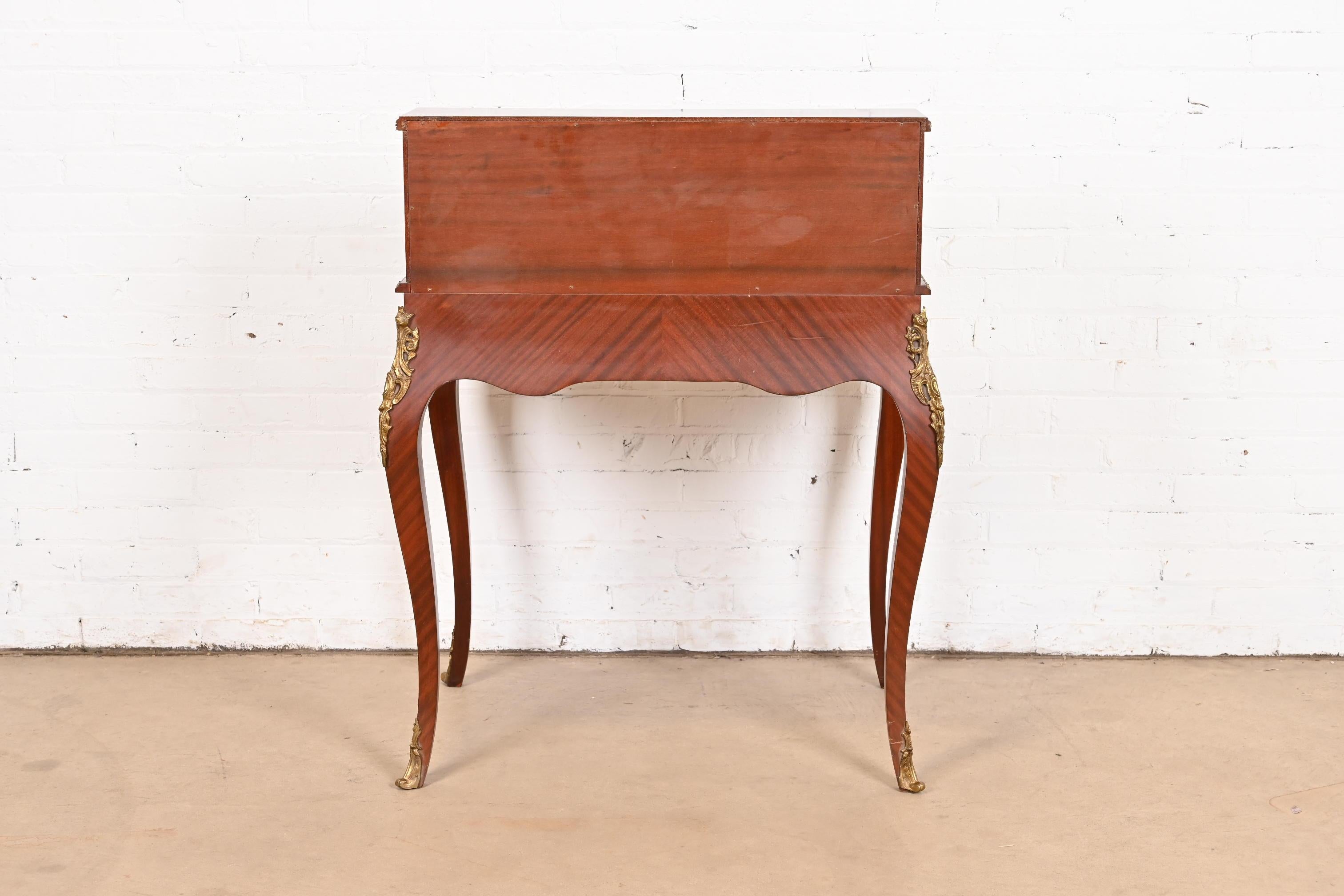 Antiker französischer Regency Louis XV Bureau De Pente Damen-Schreibtisch im Regency-Stil im Angebot 4