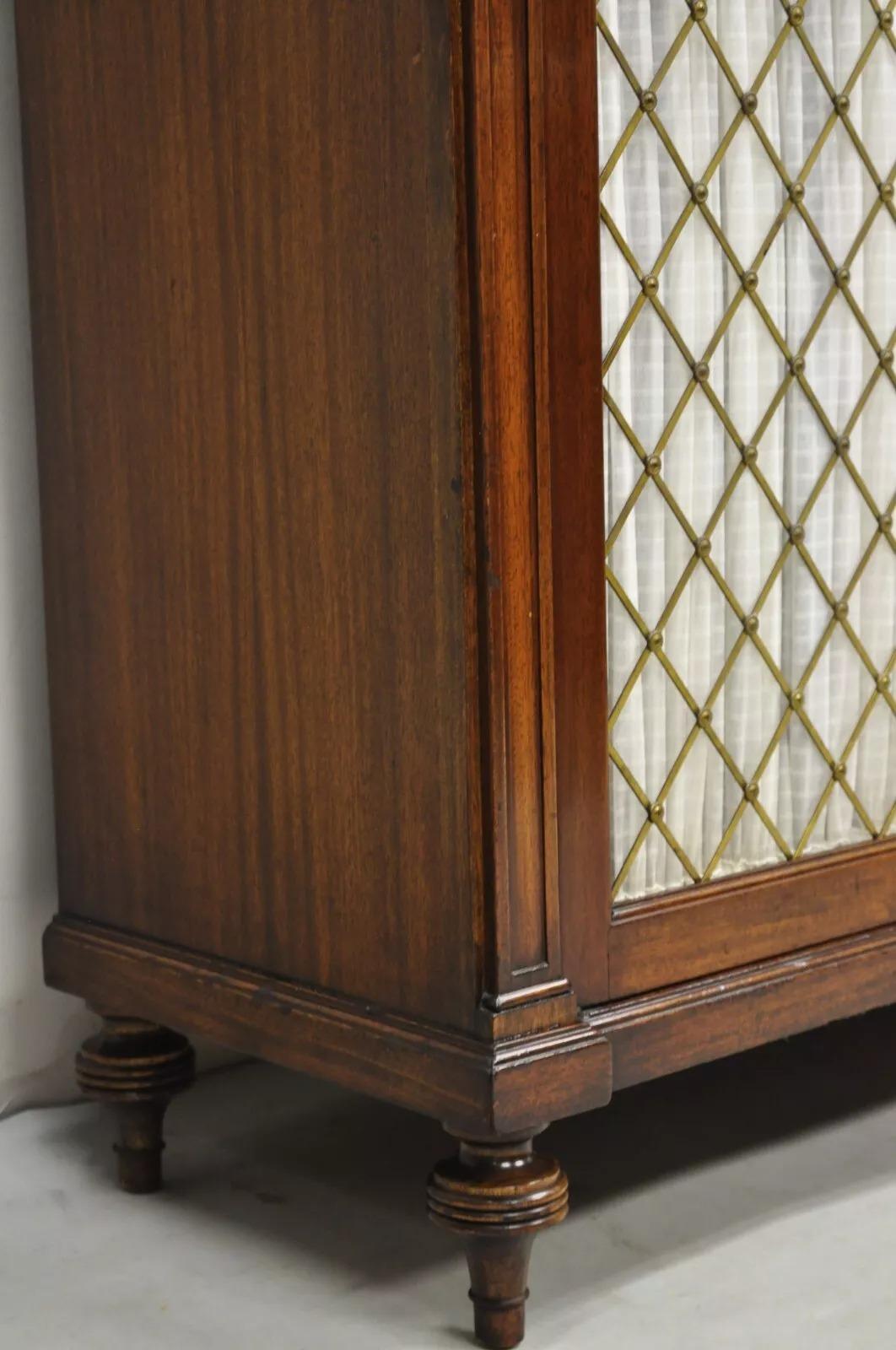 Antique French Regency Style Mahogany China Display Cabinet Buffet Sideboard in vendita 6
