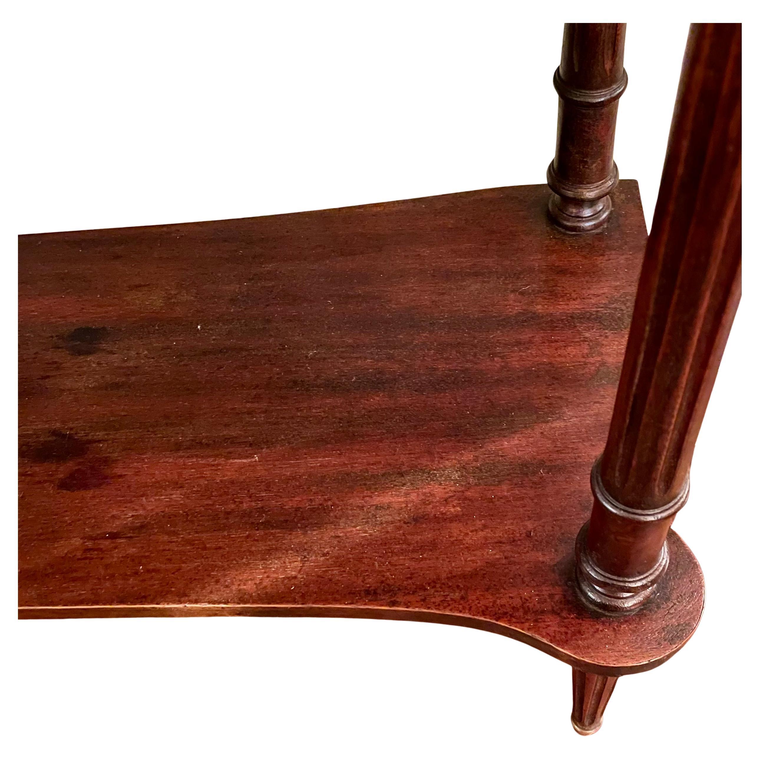 Antique French Regency Style Narrow Mahogany Table with Marble Top, C.1920-1930 in vendita 4