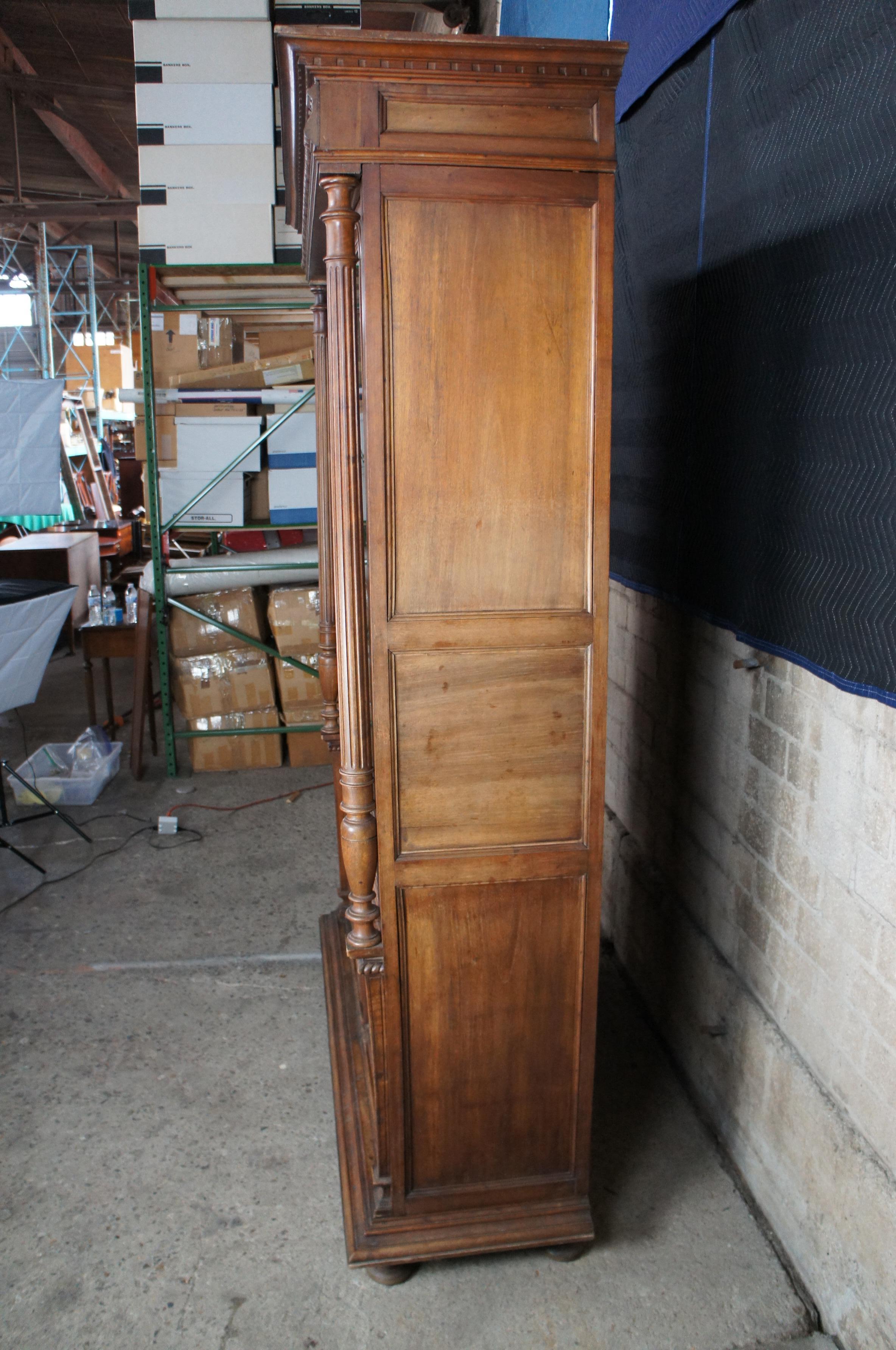 Antique French Renaissance Armoire Linen Press Library Bookcase China Cabinet In Good Condition For Sale In Dayton, OH