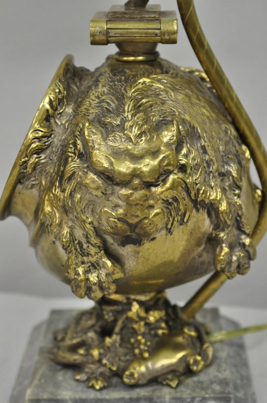 Antique French Renaissance Bronze Figural Game Hunting Lion Desk Table Lamp In Good Condition For Sale In Philadelphia, PA