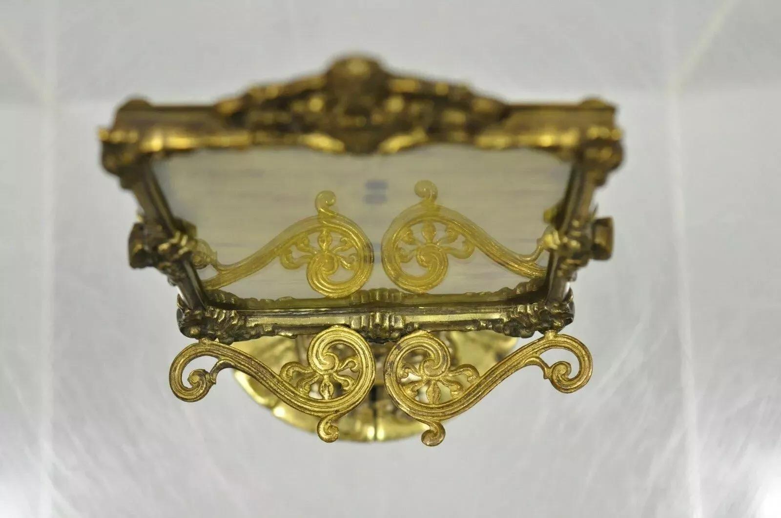 Antique French Renaissance Bronze Small Catholic Lamb of God 7 Seals Altar Frame For Sale 2