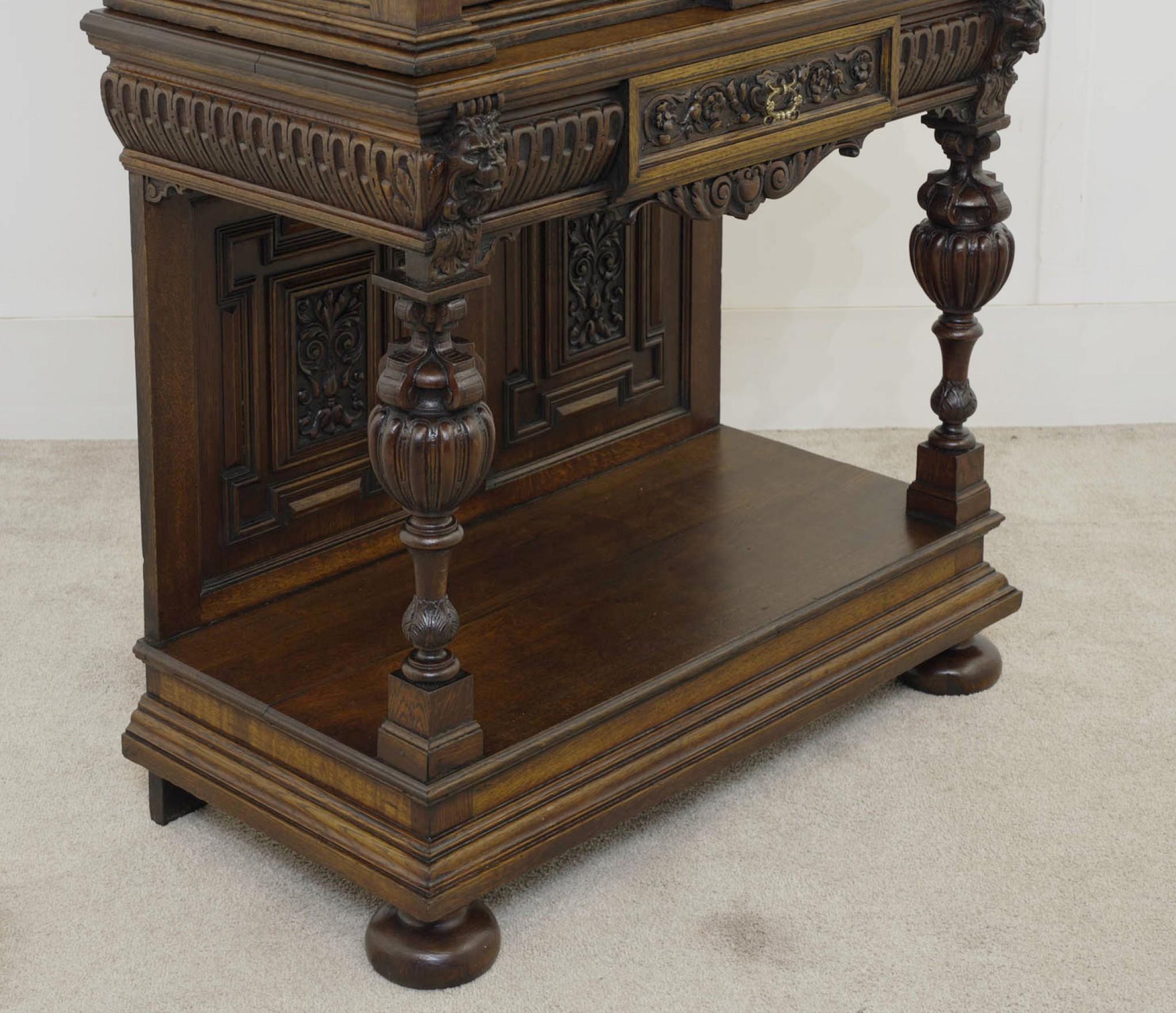 Antique French Renaissance Cabinet Buffet Carved Server 1880 In Good Condition For Sale In Potters Bar, GB