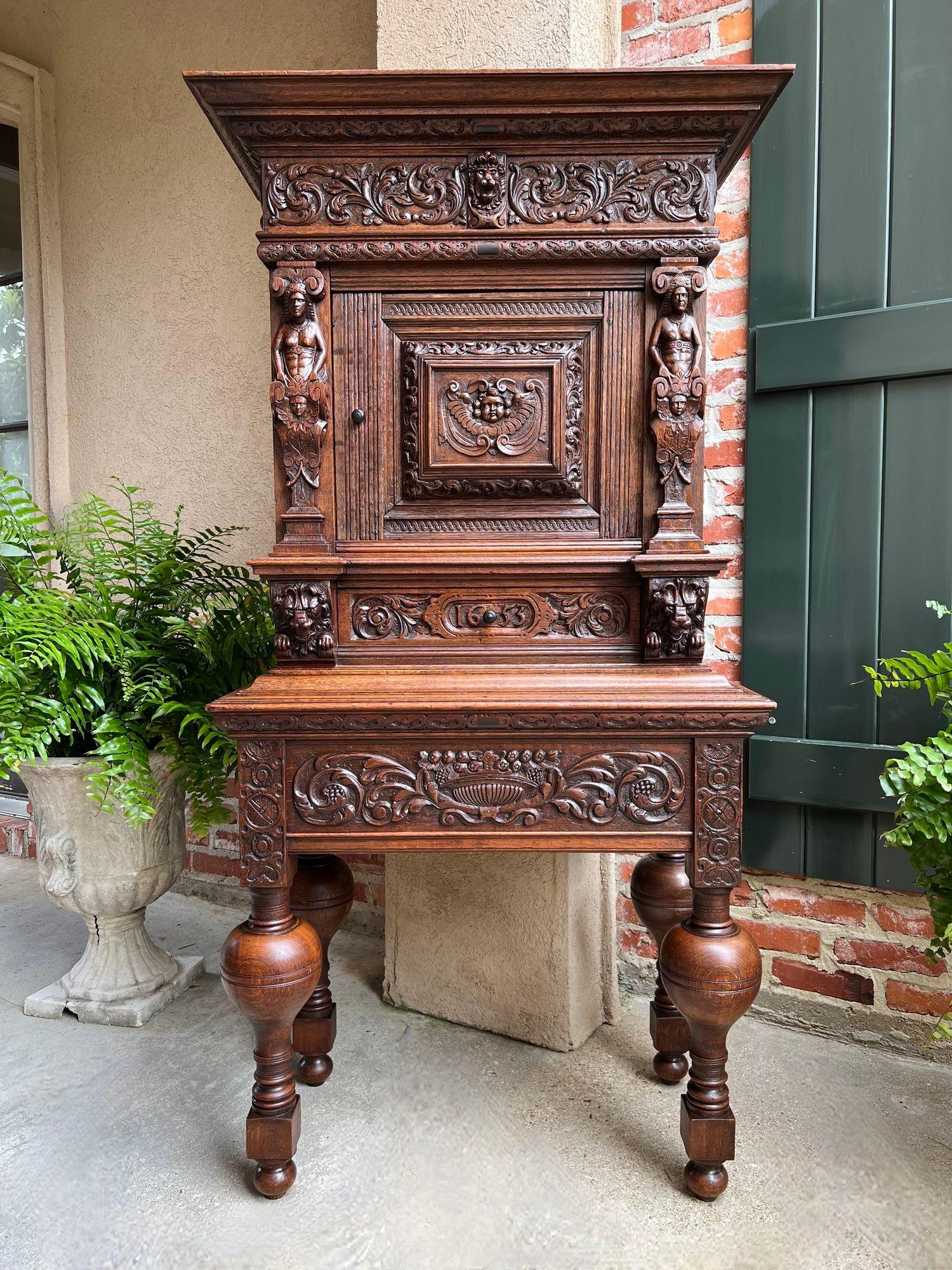 Hand-Carved Antique French Renaissance Cabinet Server Carved Oak Bookcase Sideboard c1880