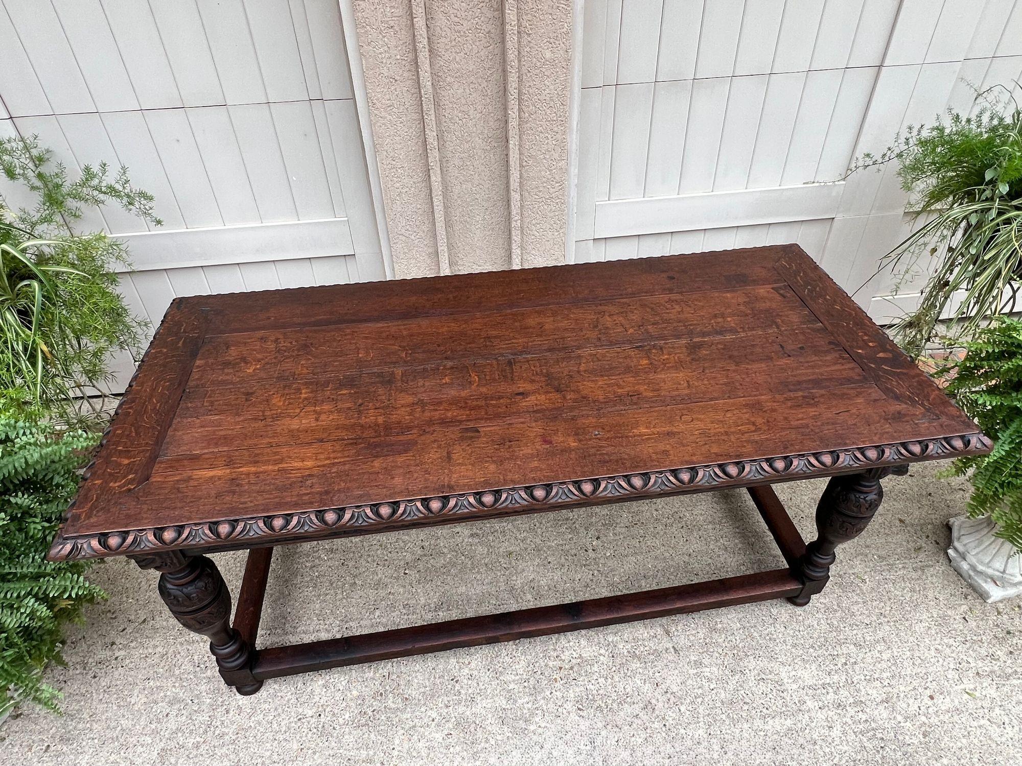 Antique French Renaissance Sculptée Oak Library Center Table Console Island c1880 en vente 6