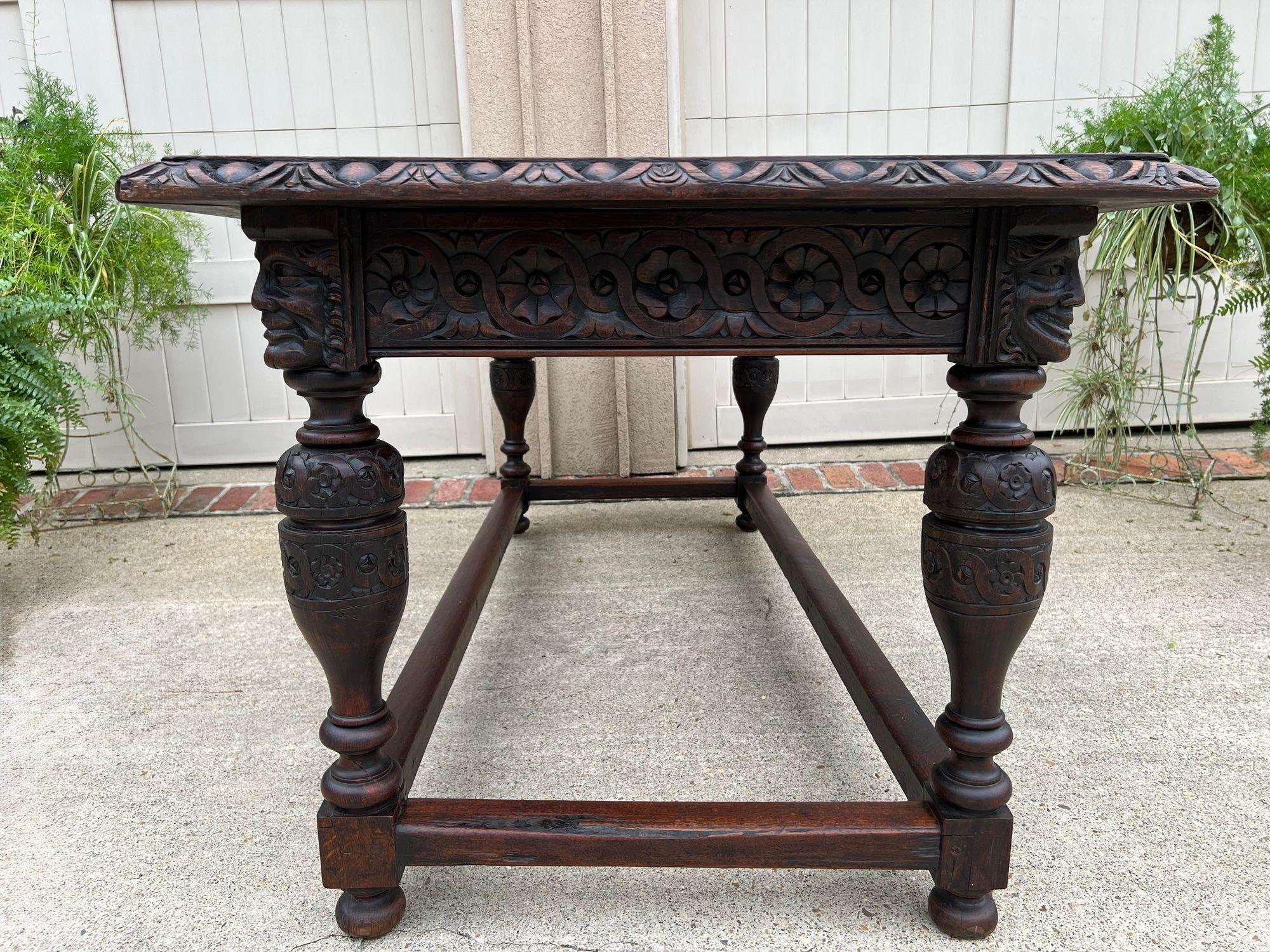 Antique French Renaissance Sculptée Oak Library Center Table Console Island c1880 Bon état - En vente à Shreveport, LA