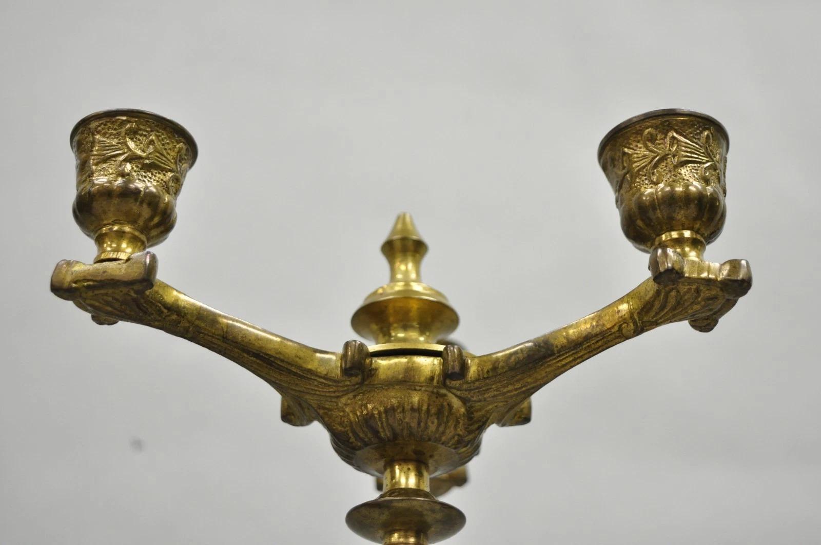 Laiton Antique Renaissance gothique française Figural Brass 16