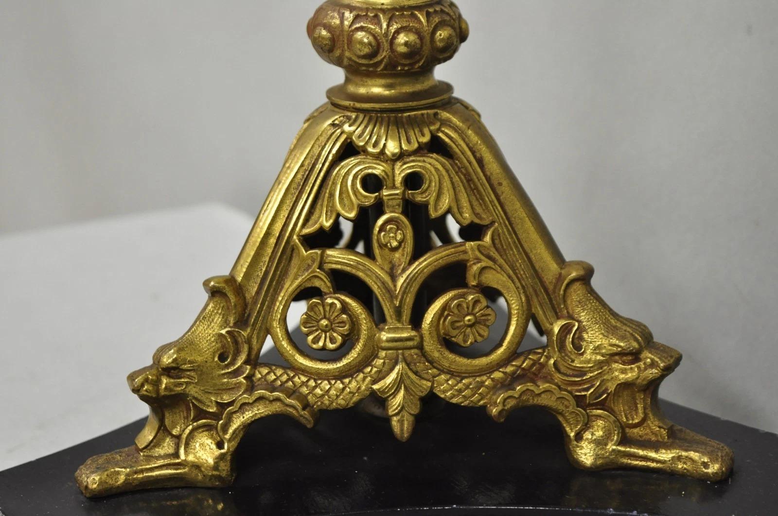 Antique French Renaissance Gothic Figural Brass Candlestick Column Table Lamp Bon état - En vente à Philadelphia, PA
