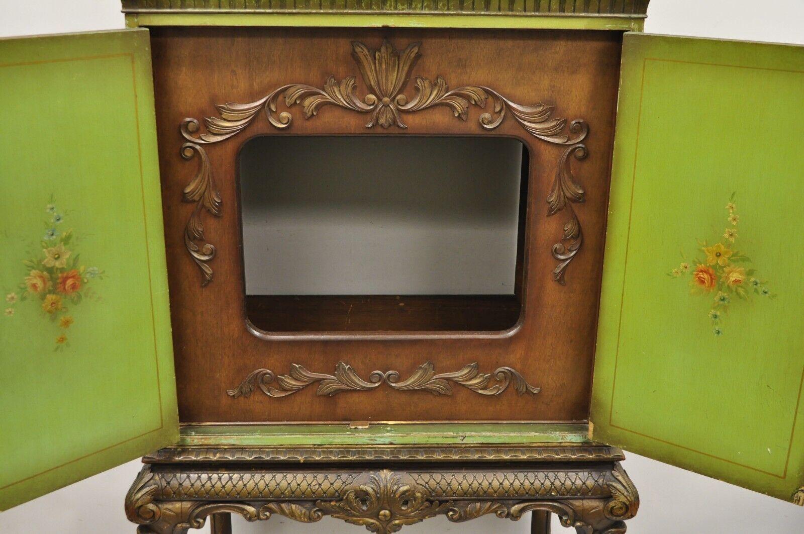 Antike French Renaissance Grün Distress Painted Radio Cabinet Bar Cupboard im Angebot 7
