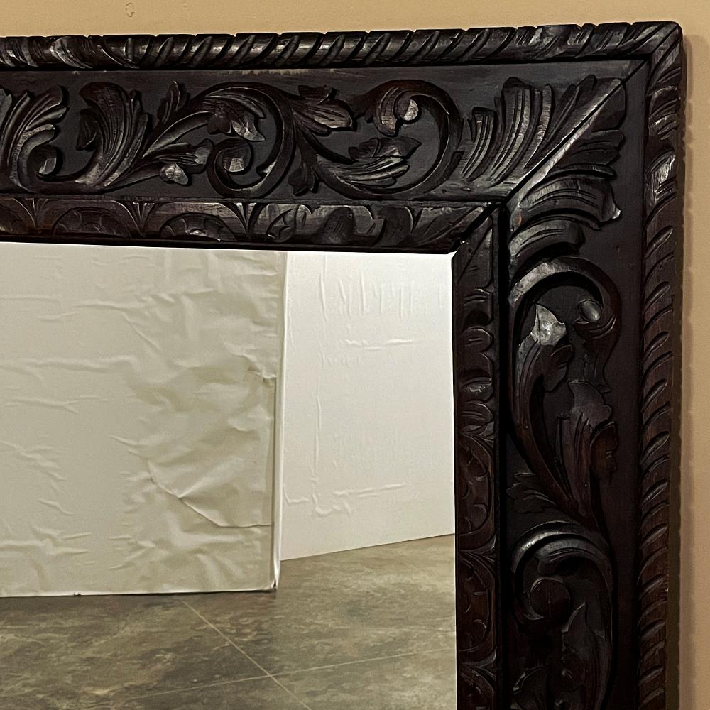 Antique French Renaissance Wall Mirror sculpté à la main en vente 4