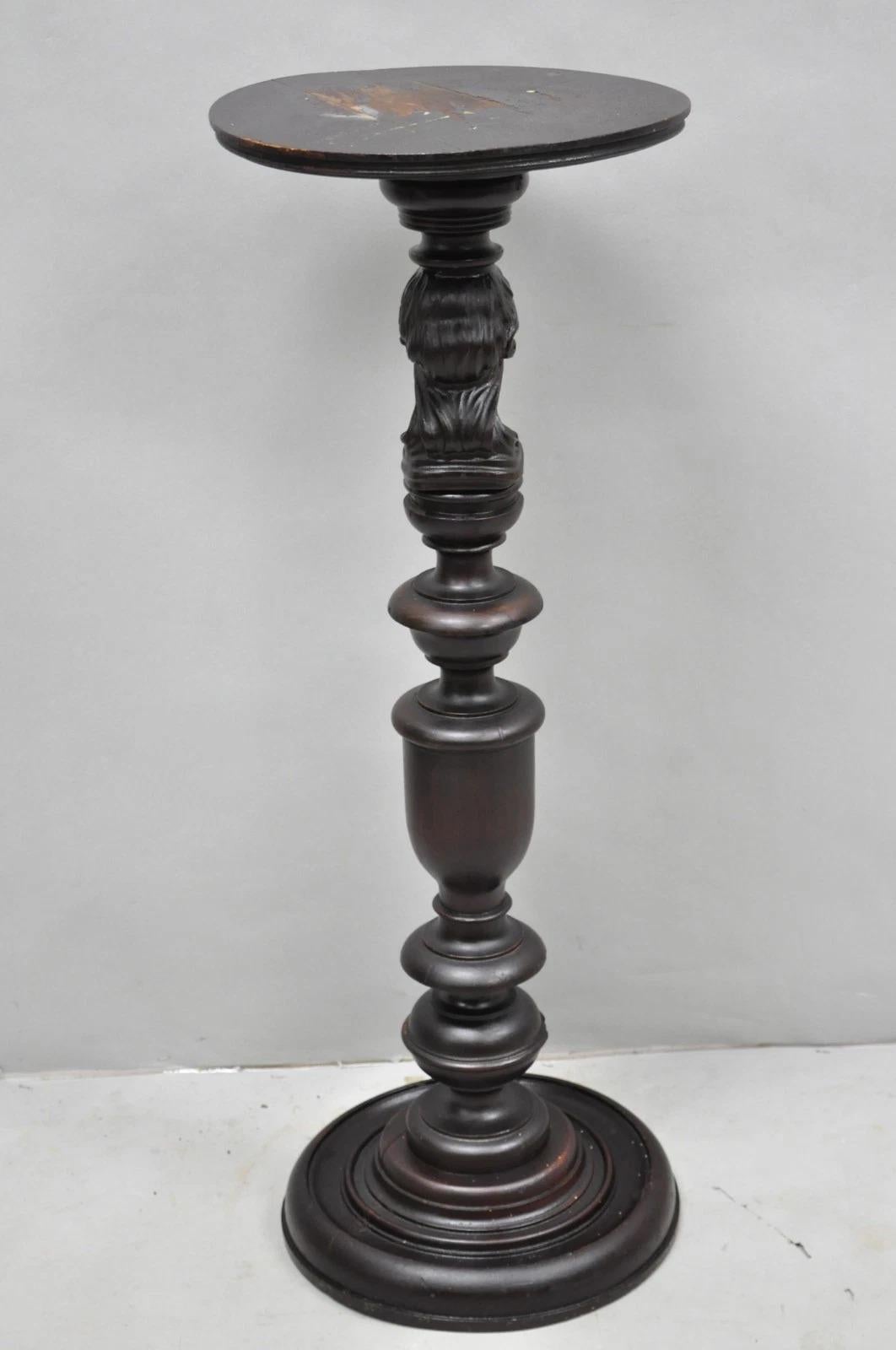 Antique French Renaissance Busto de Doncella Columna Caoba Pedestal Pie de Planta en venta 6