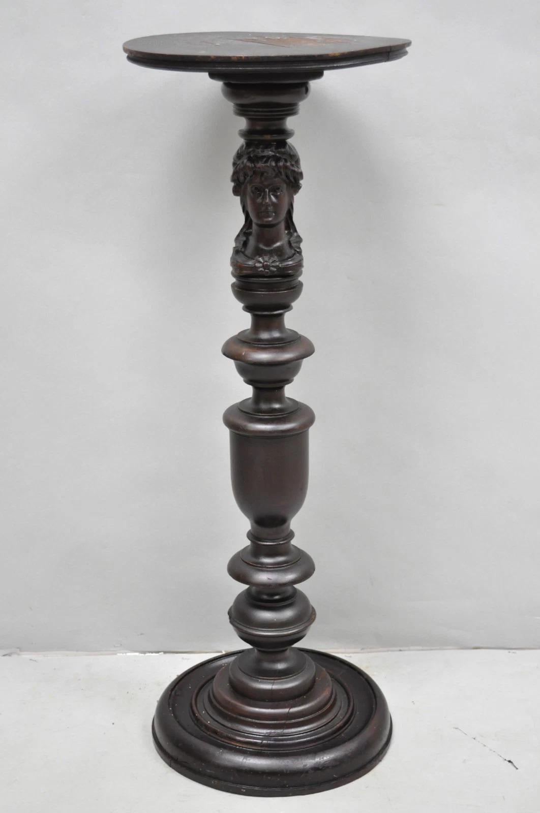 Antique French Renaissance Busto de Doncella Columna Caoba Pedestal Pie de Planta Renacimiento en venta