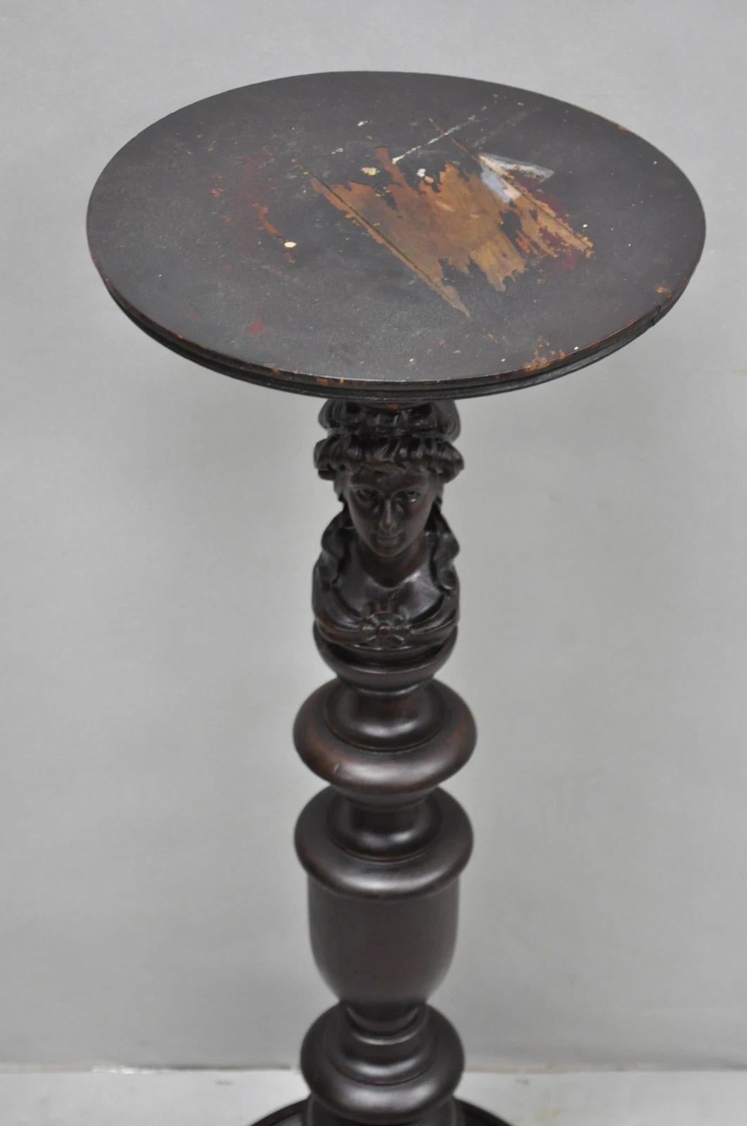 Antique French Renaissance Busto de Doncella Columna Caoba Pedestal Pie de Planta en Bueno estado para la venta en Philadelphia, PA