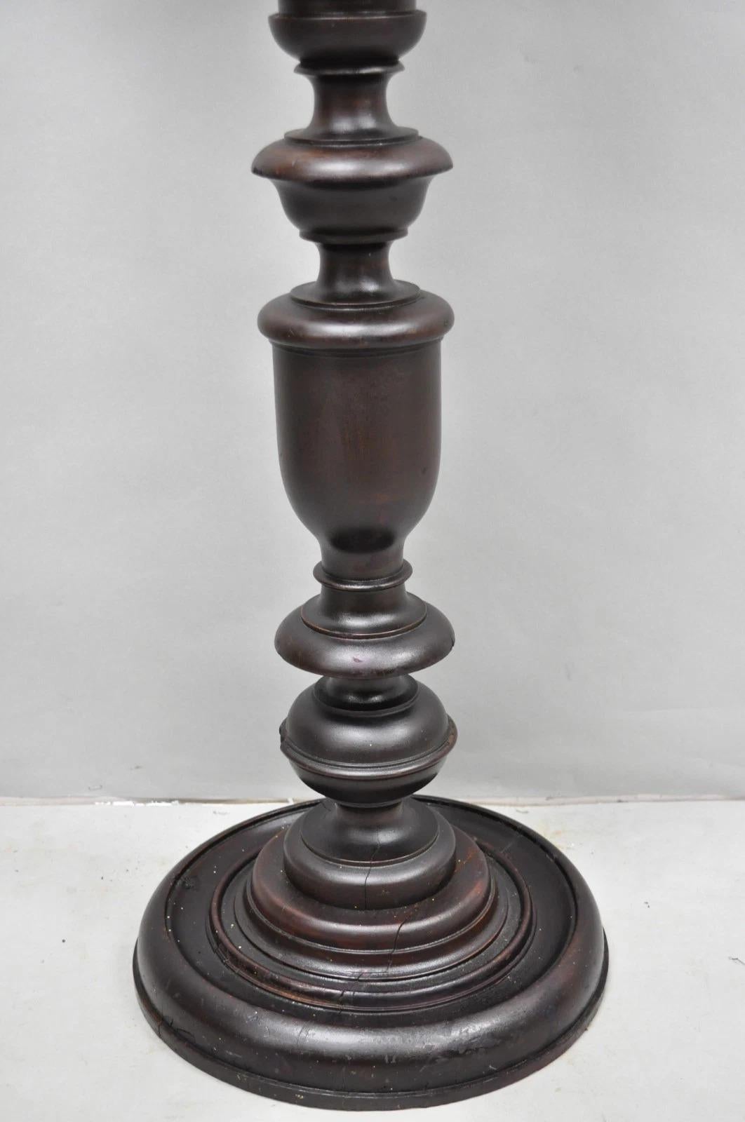 Antique French Renaissance Busto de Doncella Columna Caoba Pedestal Pie de Planta en venta 1