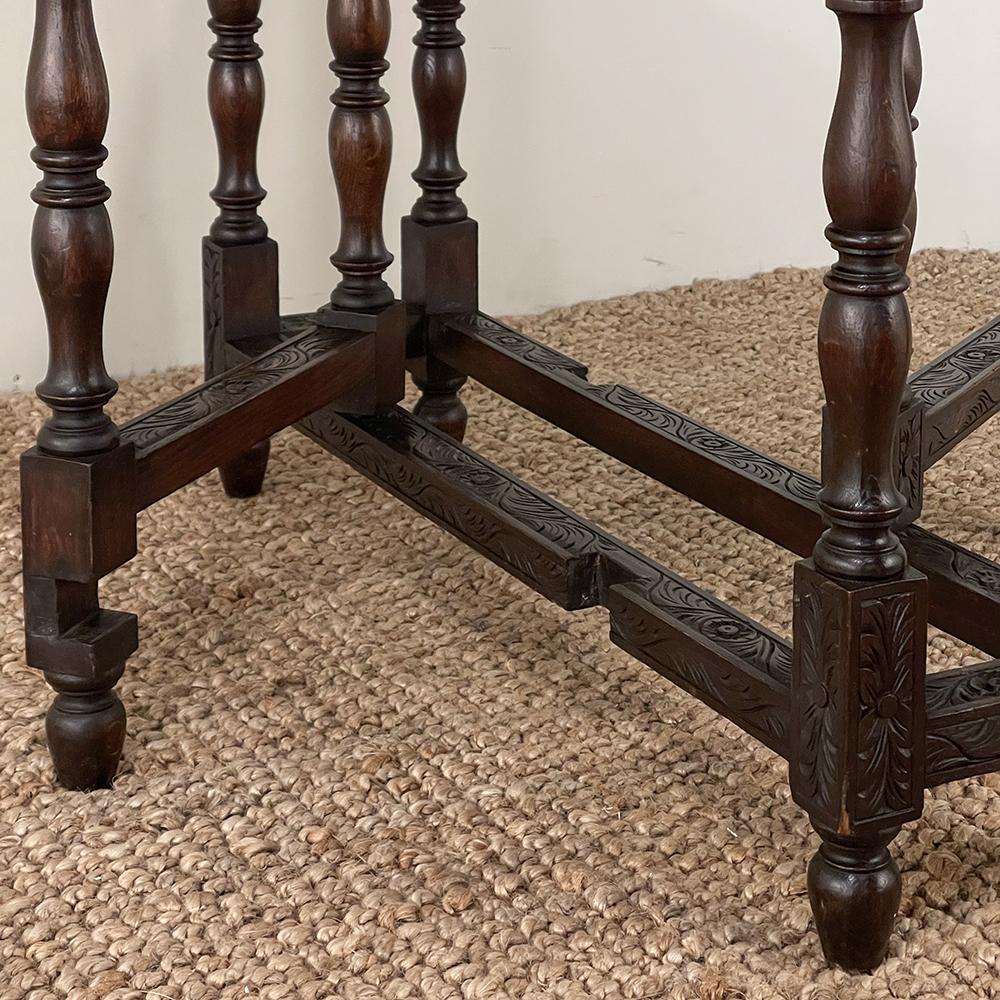 Antique French Renaissance Octagonal Drop Leaf Gate Leg Table For Sale 1