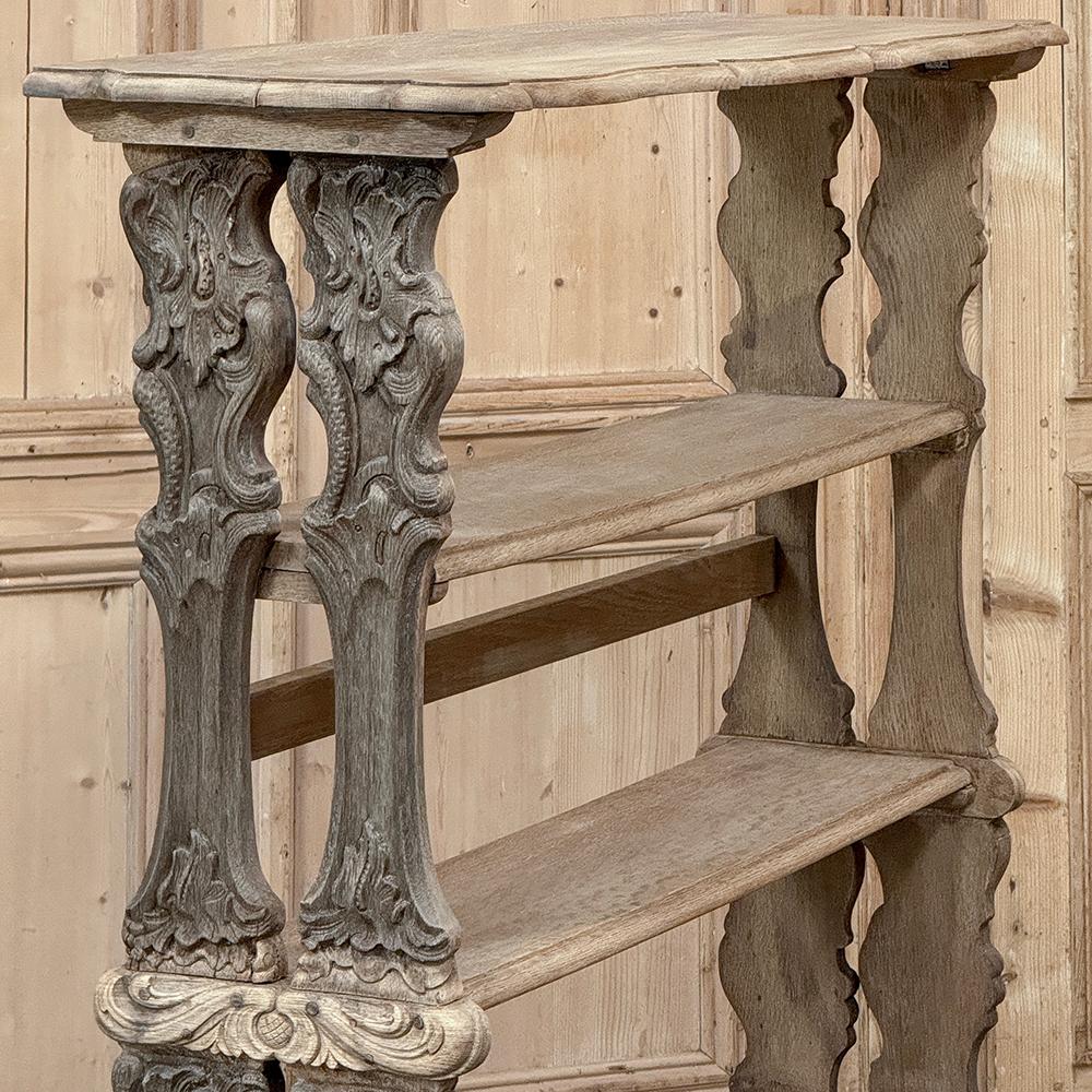 Antique French Renaissance Open Bookcase in Stripped Oak in vendita 2