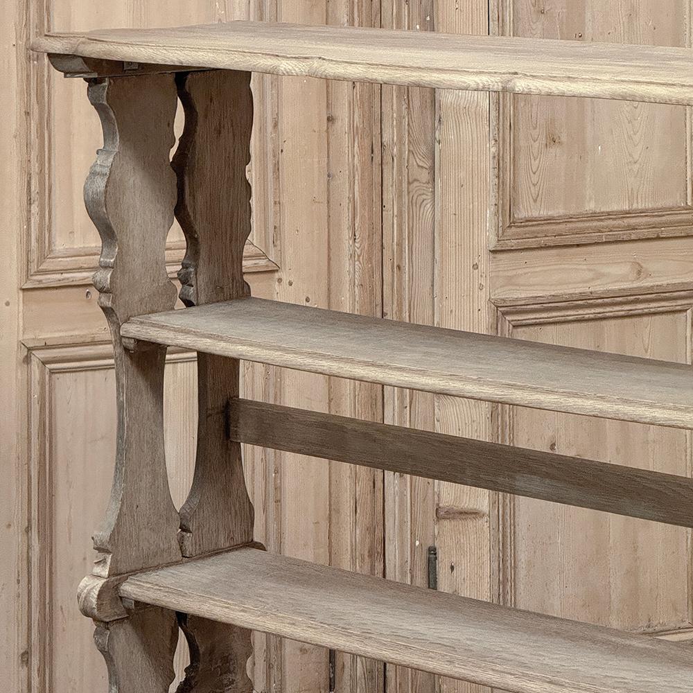 Antique French Renaissance Open Bookcase in Stripped Oak in vendita 10