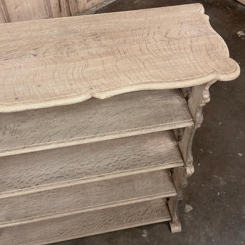 Quercia Antique French Renaissance Open Bookcase in Stripped Oak in vendita