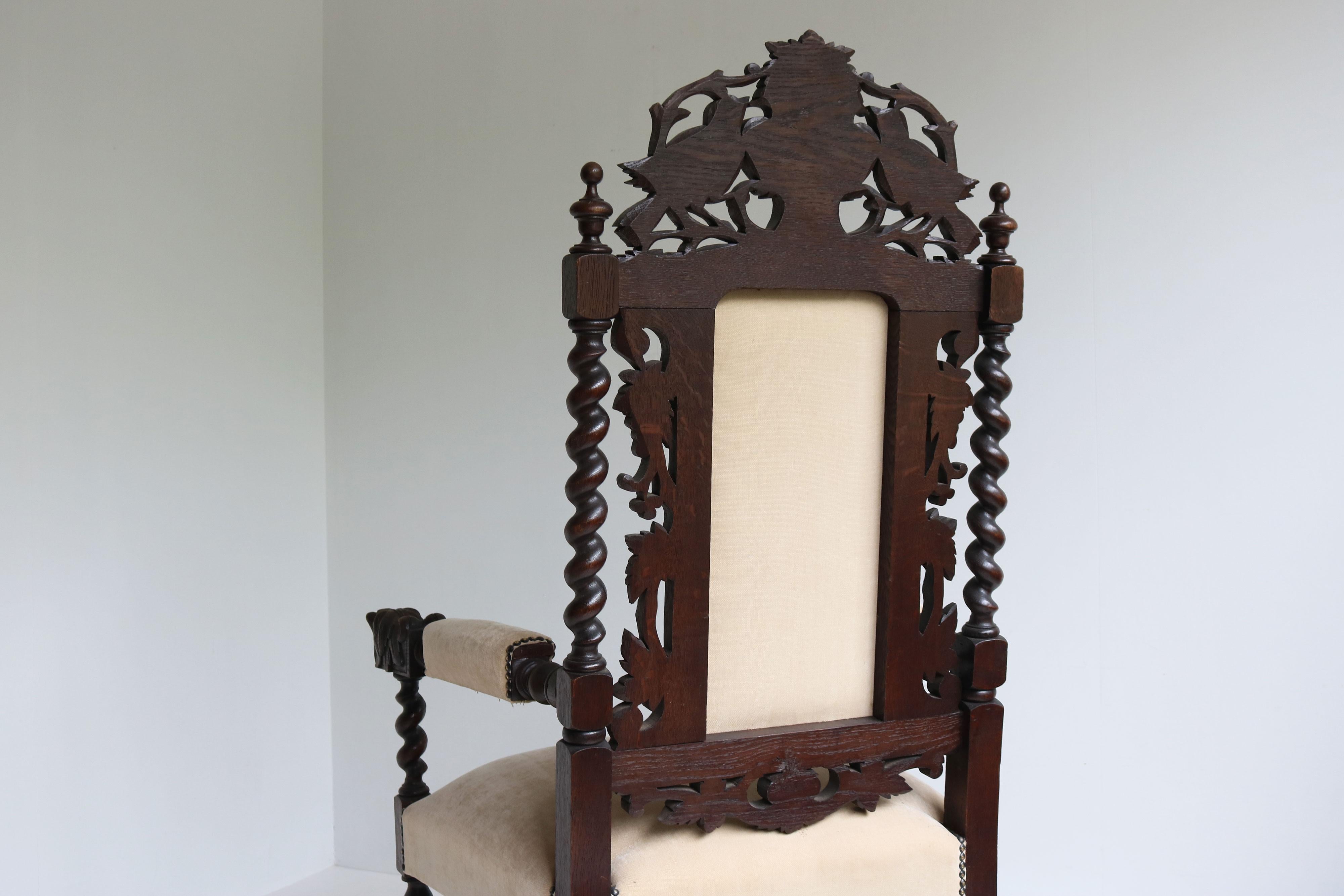 Antique French Renaissance Revival Arm chair / Throne Chair caccia d'orzo ritorto in vendita 3
