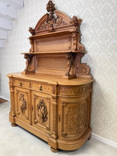 Antique French Renaissance Revival Carved Oak Sideboard, Monumental Figural Hunt