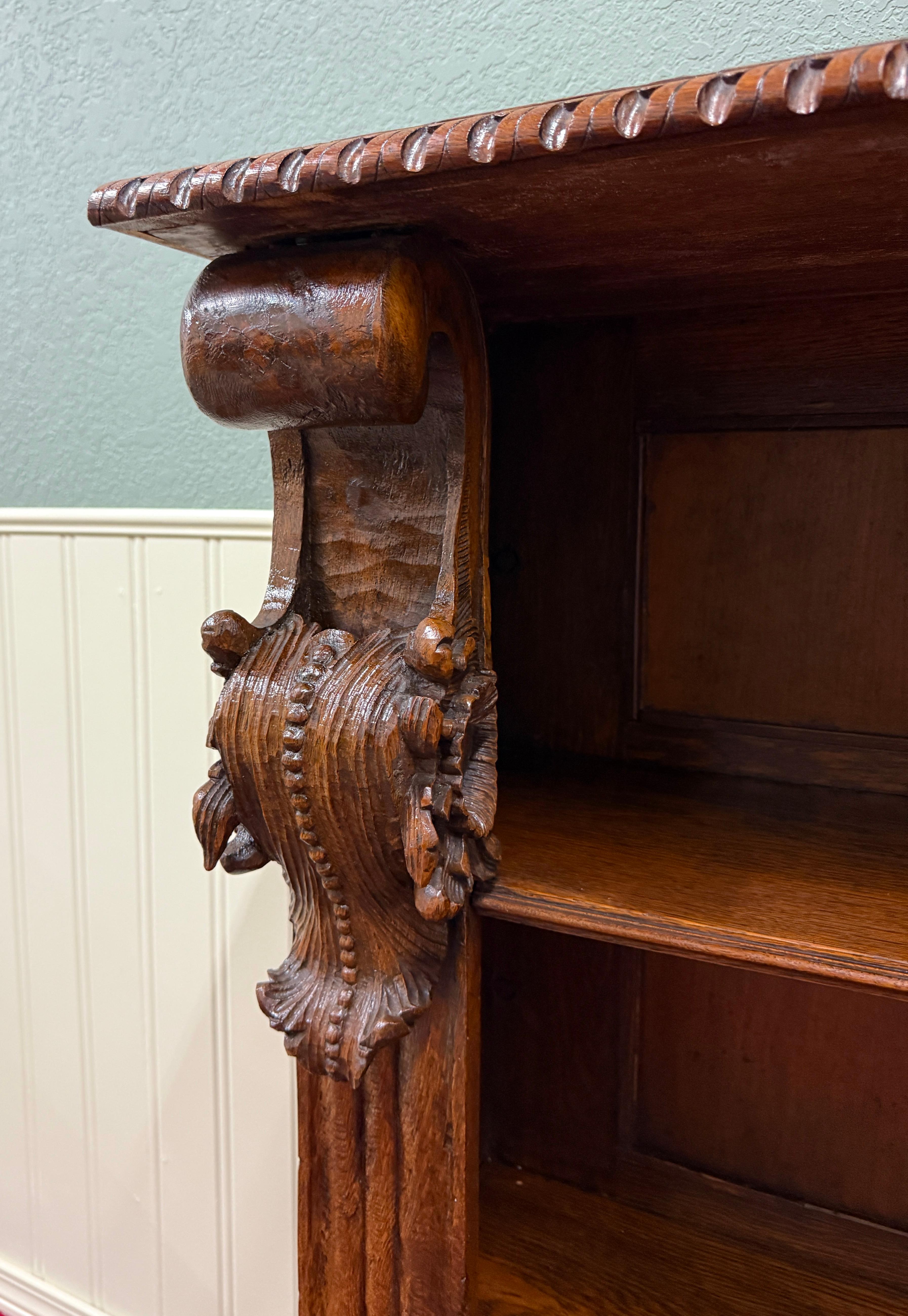 Chêne Antique French Renaissance Revival Open Bookcase Cabinet Bookshelf Oak c. 19th C en vente