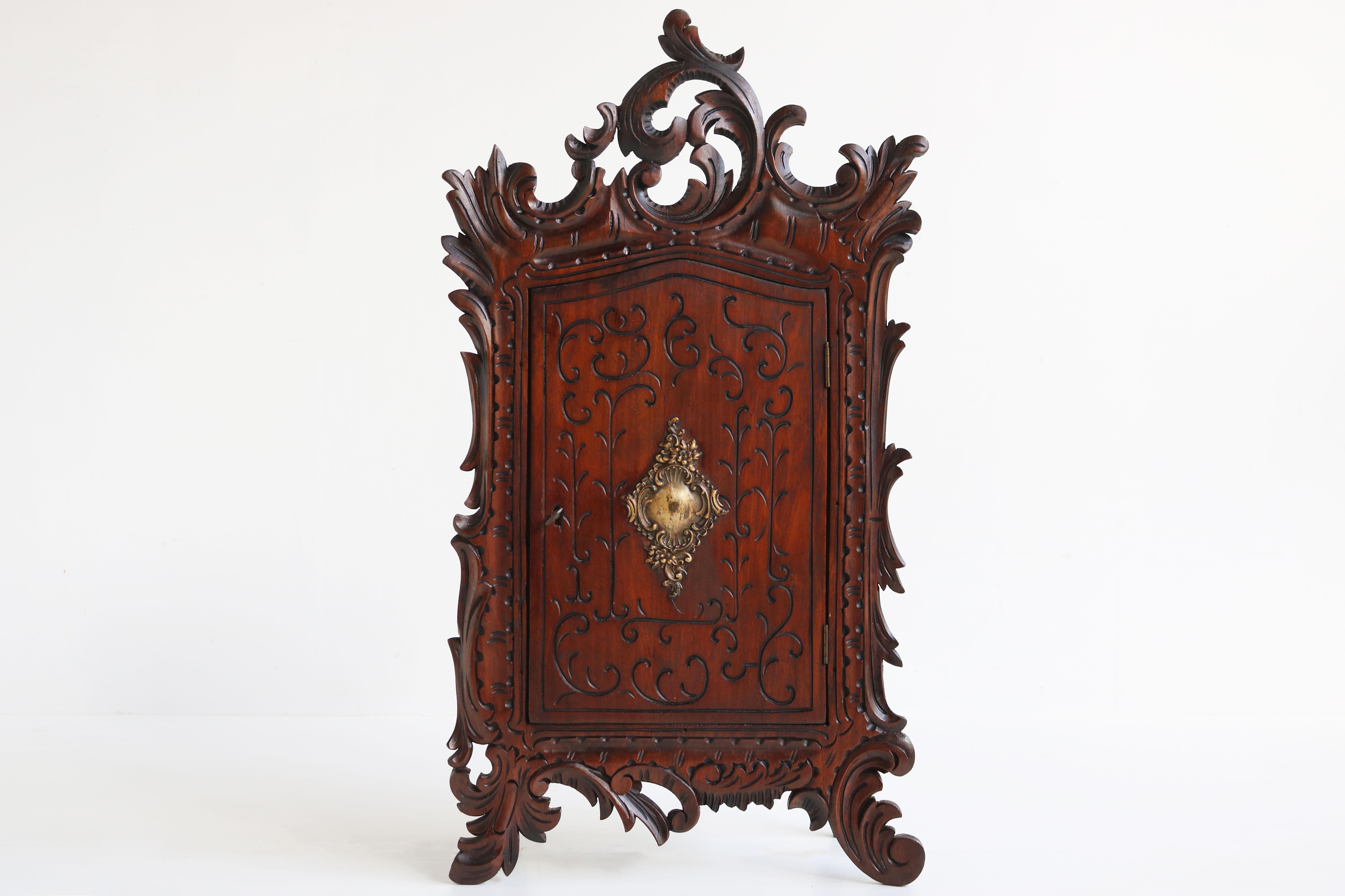 Antique French Renaissance Revival Richly Carved Wall Cabinet 19th Century Brass For Sale 4