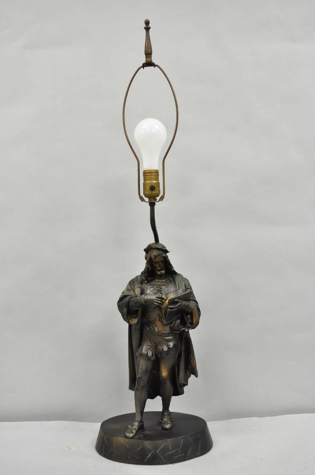 Antique French Renaissance Spelter Metal Statue of Cardinal Mazarin Table Lamp in vendita 5