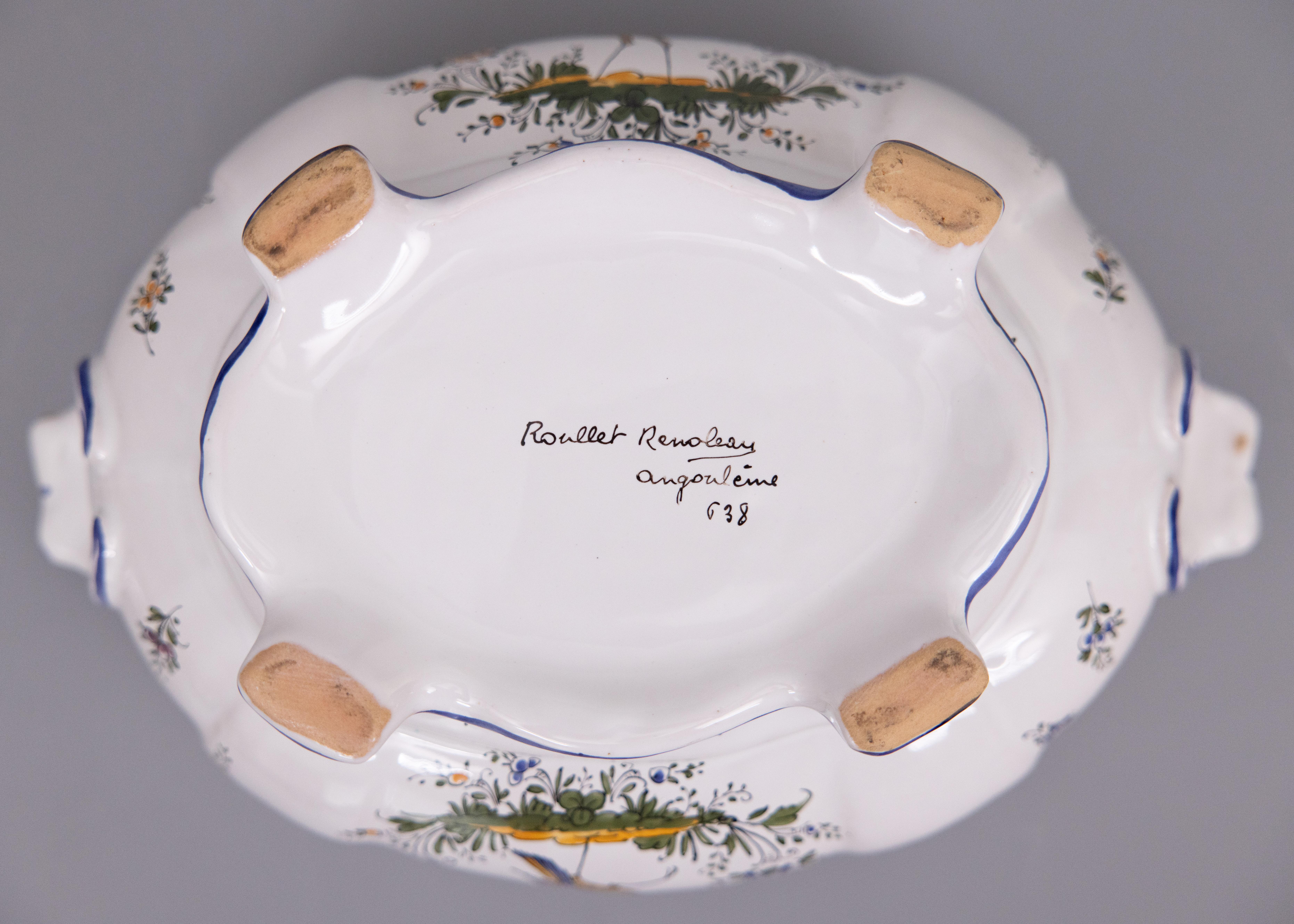 Antique French Renoleau Faience Pear Lidded Bird Soup Tureen With Platter (zuppiera per uccelli con coperchio) in vendita 3