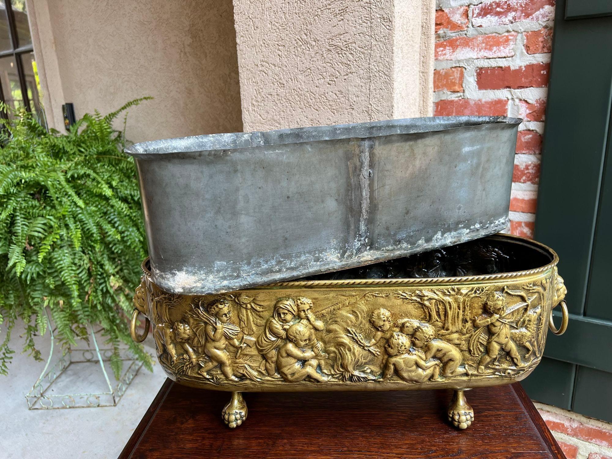 Antique French Repousse Brass Jardinière Oval Planter Renaissance Drink Server For Sale 4