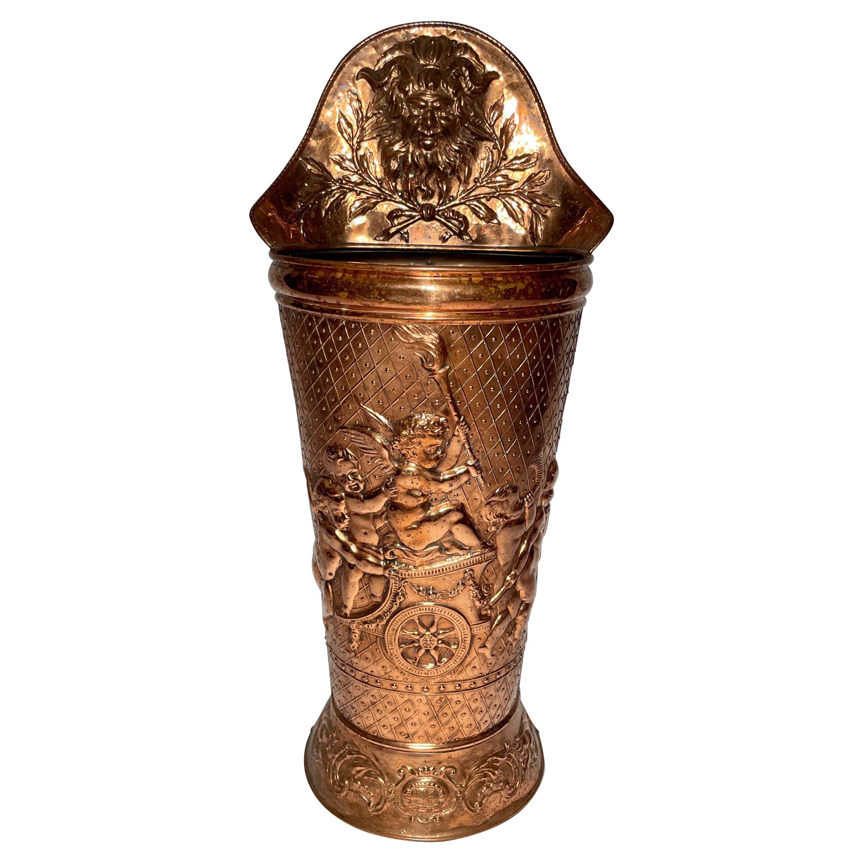 Antiker französischer Repousse-Kupfer-Weinkörbchenkorb im Angebot