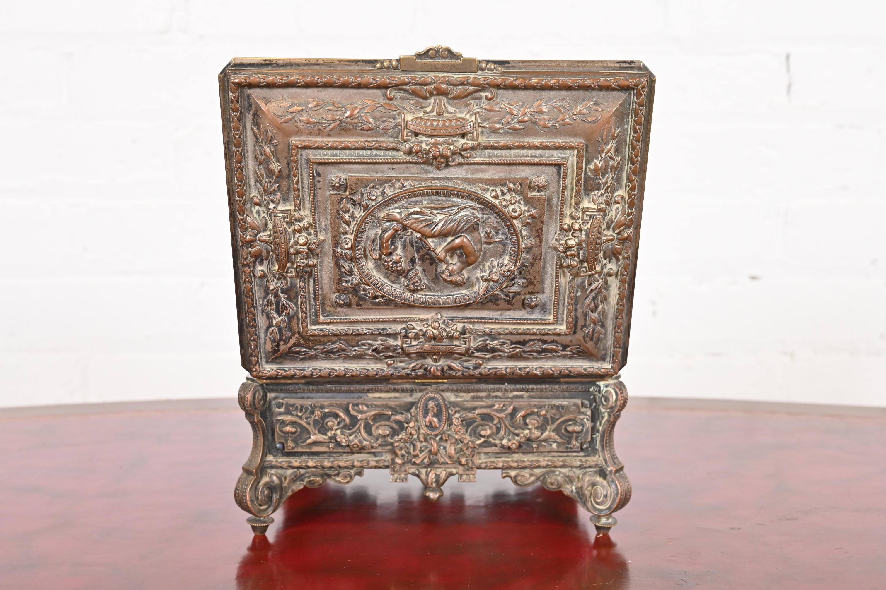 Antique French Repousse Silver Jewelry Box For Sale 11