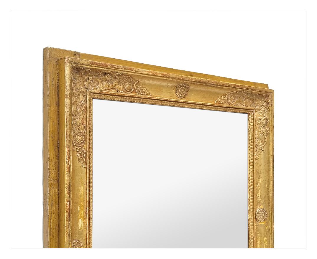 Antique French Restauration Period Giltwood Mirror, circa 1830 For Sale 2