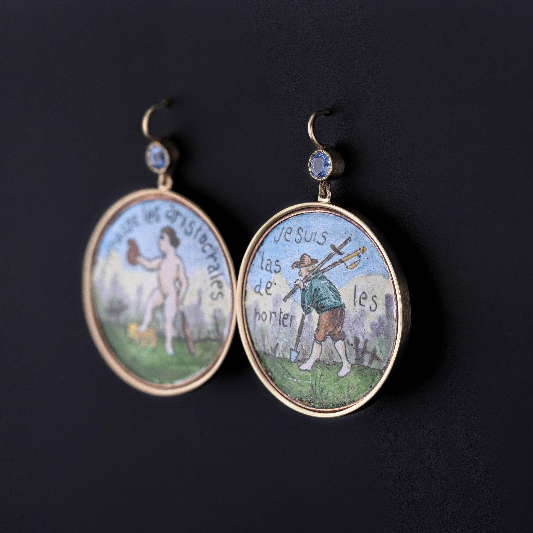 Round Cut Antique French Revolution Button Earrings of 14k Gold For Sale